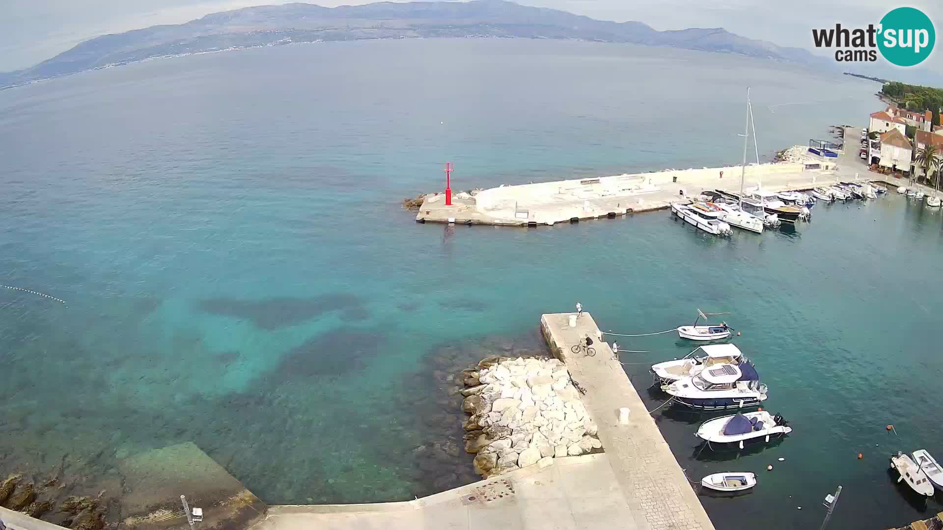 Spletna kamera Sutivan panorama – pogled v živo z otoka Brač