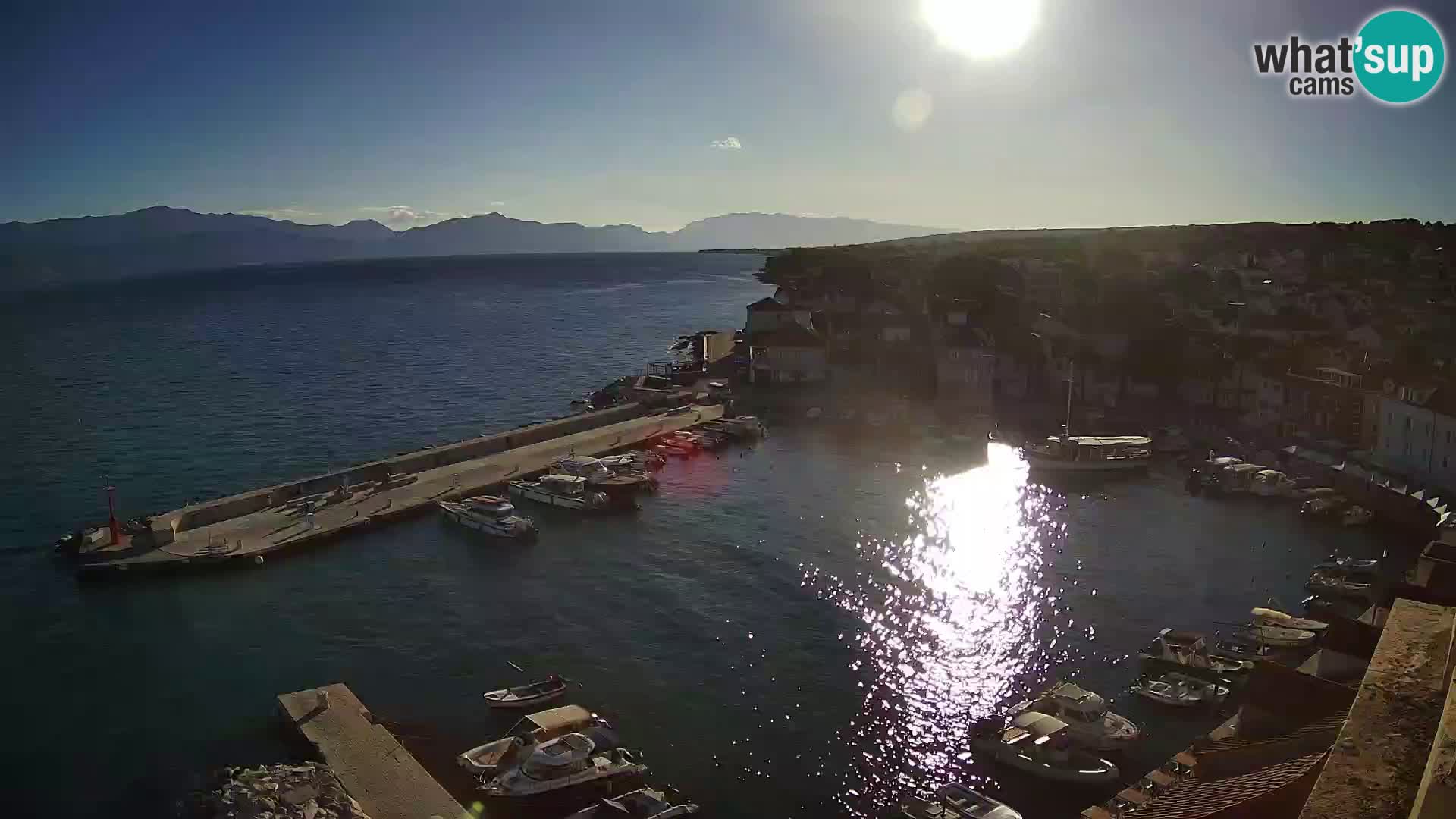 Webcam Sutivan Panorama – Vista en vivo desde la isla de Brač