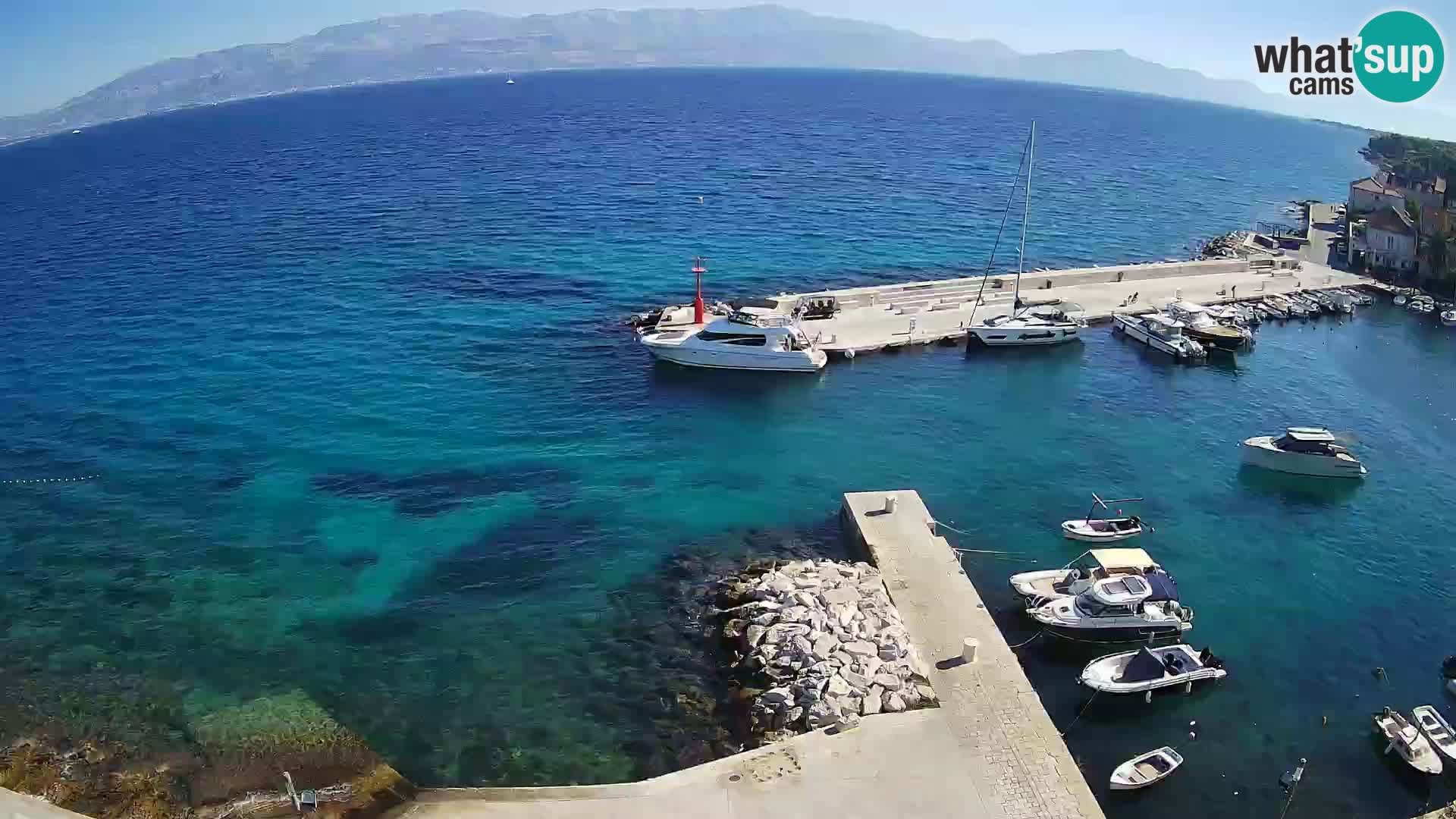 Web kamera Sutivan panorama – Pogled uživo s otoka Brača