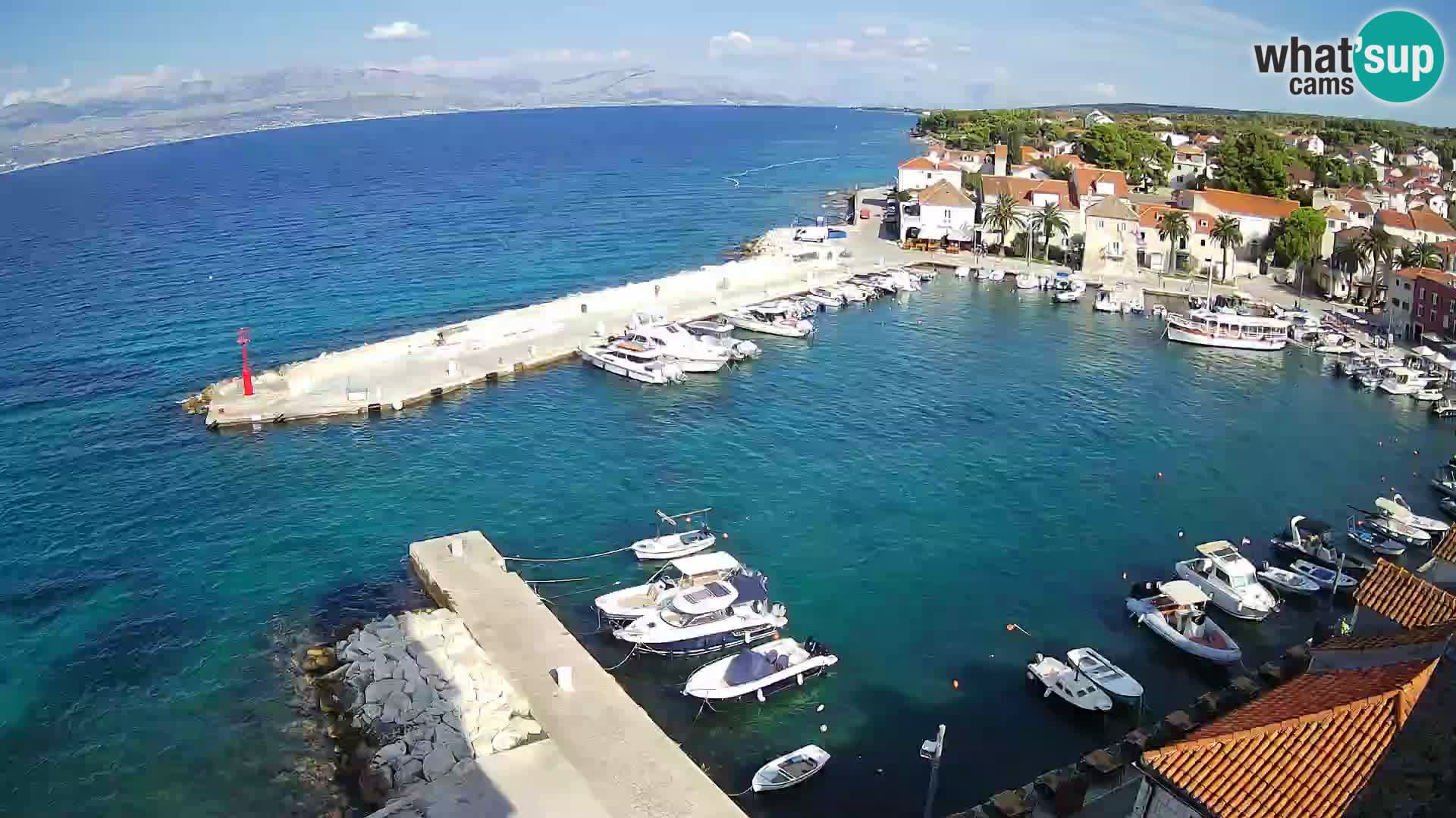 Spletna kamera Sutivan panorama – pogled v živo z otoka Brač