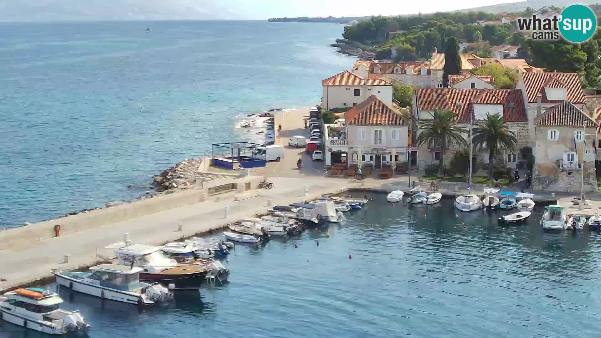 Web kamera Sutivan panorama – Pogled uživo s otoka Brača