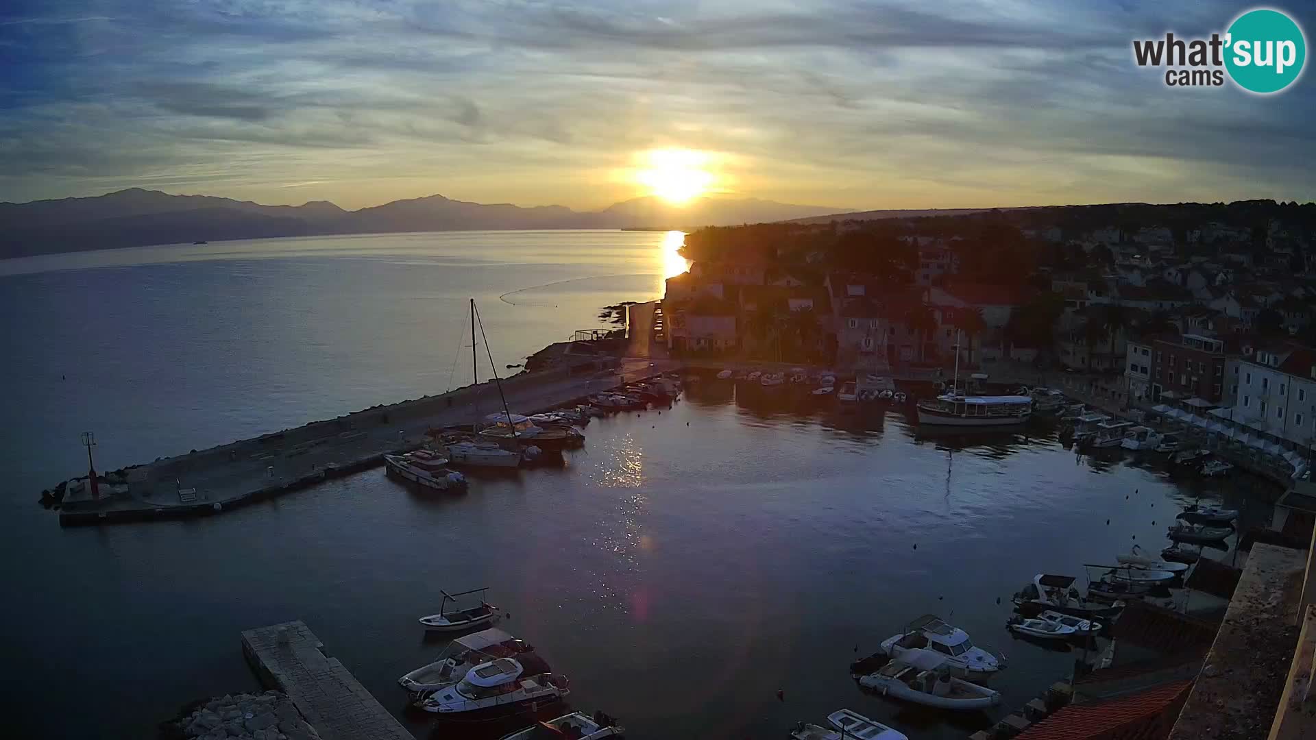Webcam Sutivan Panorama – Vista en vivo desde la isla de Brač
