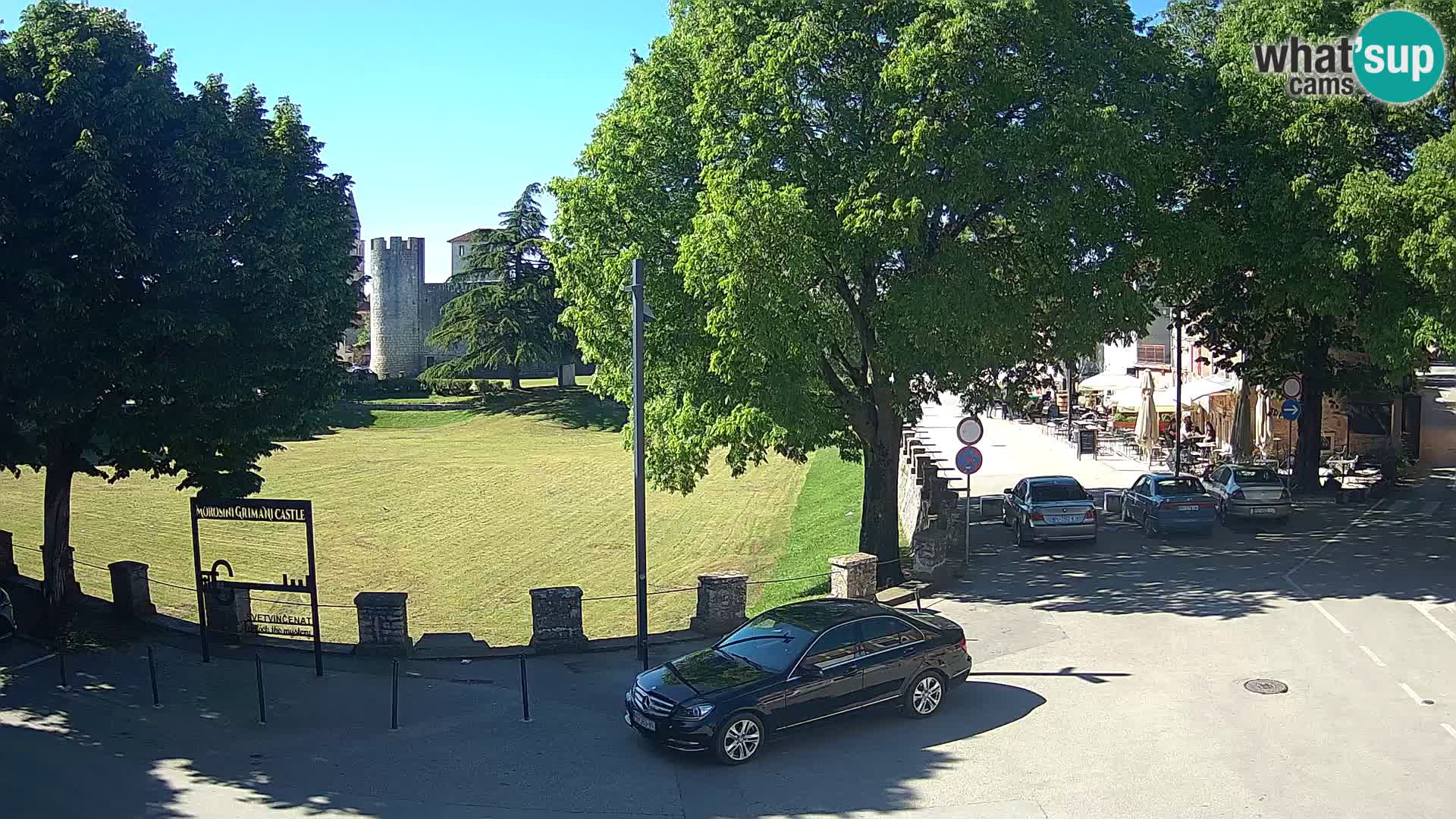 Live Svetvinčenat – Blick auf Schloss Morosini Grimani – Istrien – Kroatien