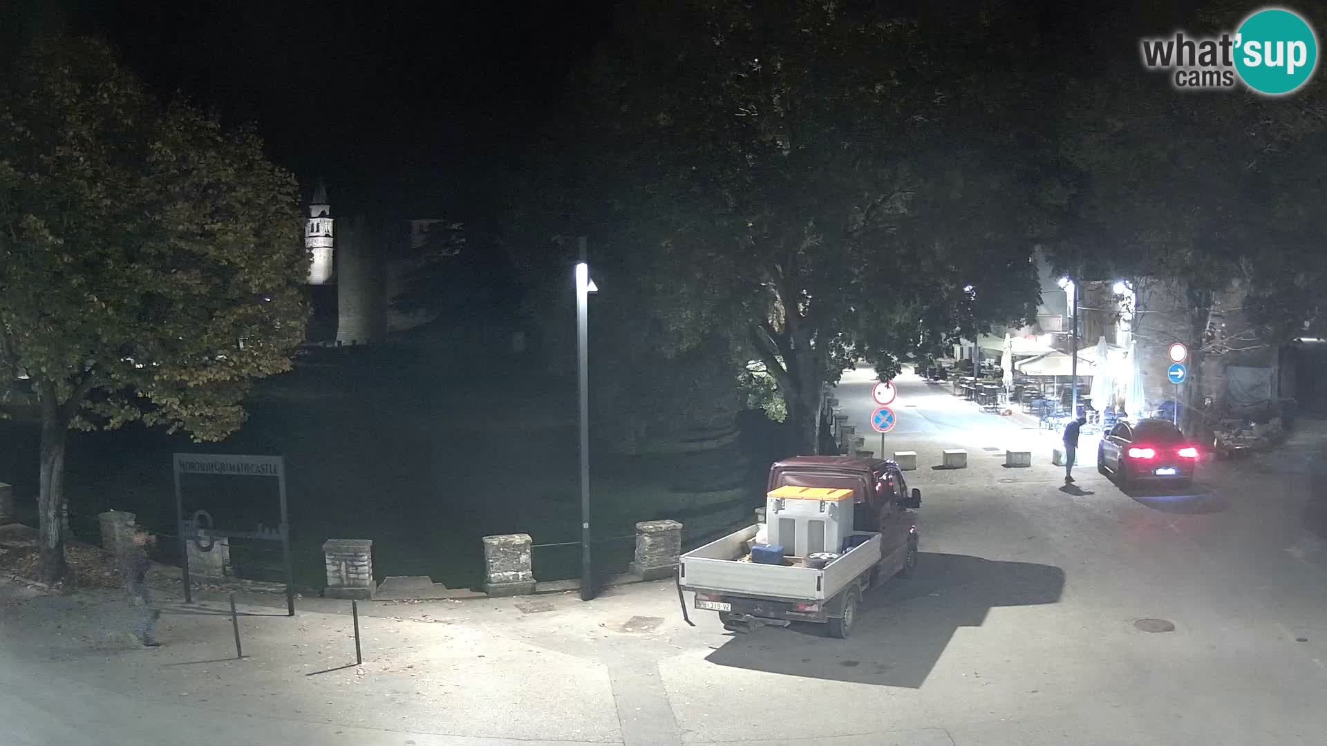 Live Svetvinčenat – Blick auf Schloss Morosini Grimani – Istrien – Kroatien