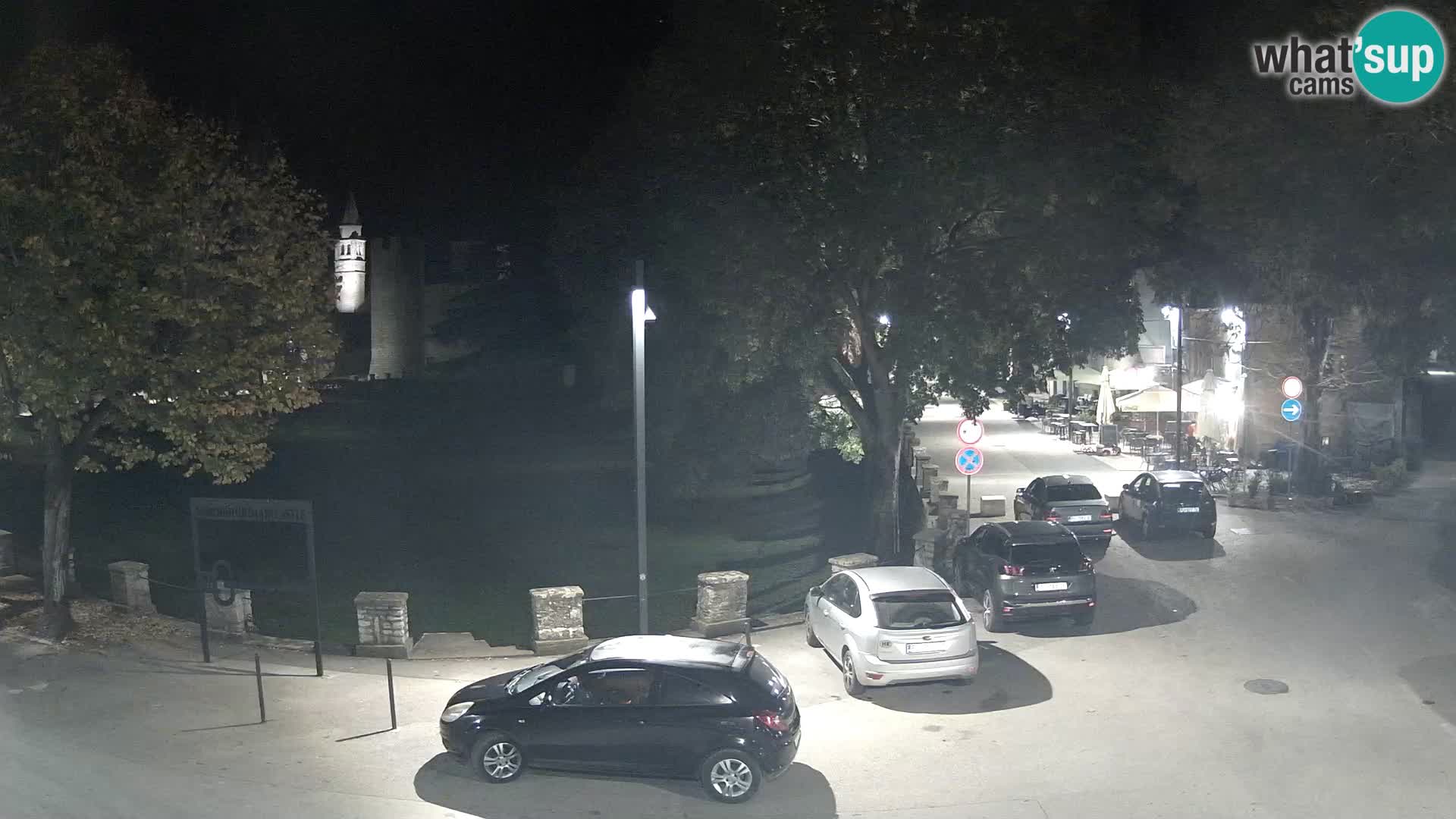 Live Svetvinčenat – Blick auf Schloss Morosini Grimani – Istrien – Kroatien