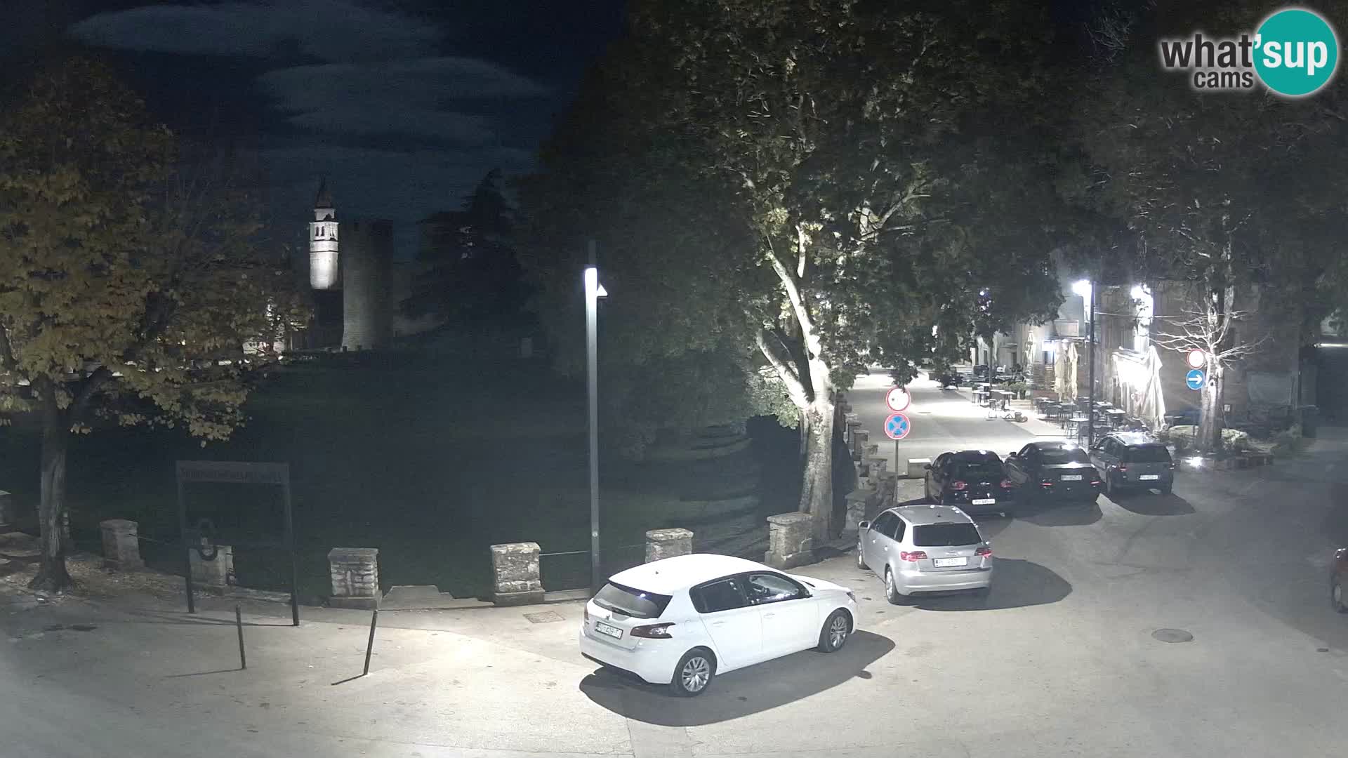 Live Svetvinčenat – Blick auf Schloss Morosini Grimani – Istrien – Kroatien