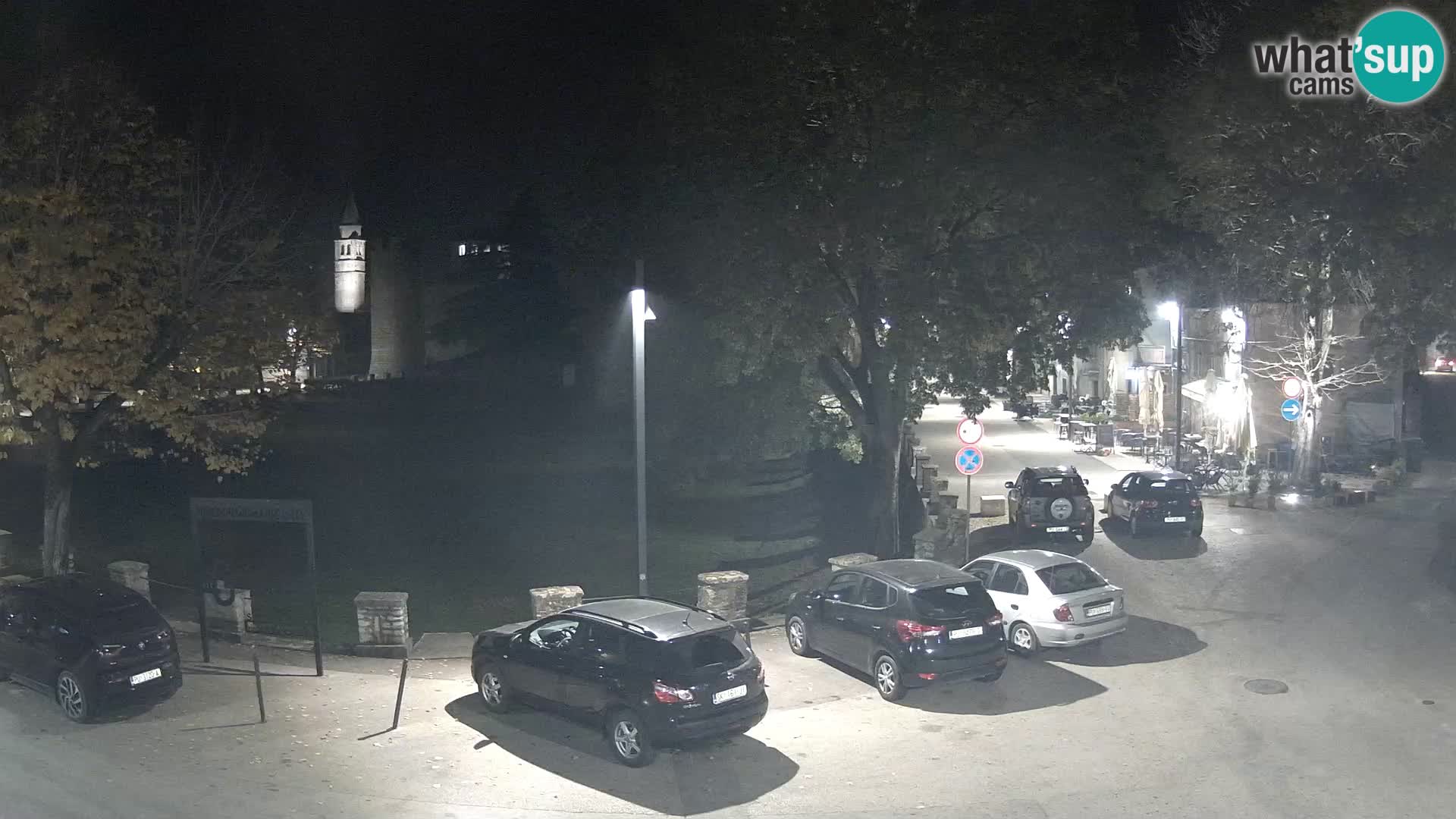 Live Svetvinčenat – Blick auf Schloss Morosini Grimani – Istrien – Kroatien