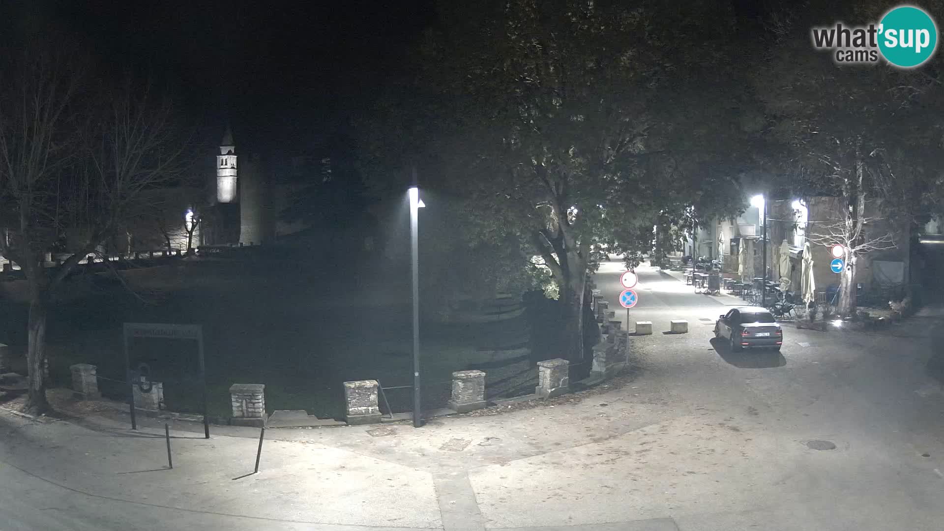 Live Svetvinčenat – Blick auf Schloss Morosini Grimani – Istrien – Kroatien