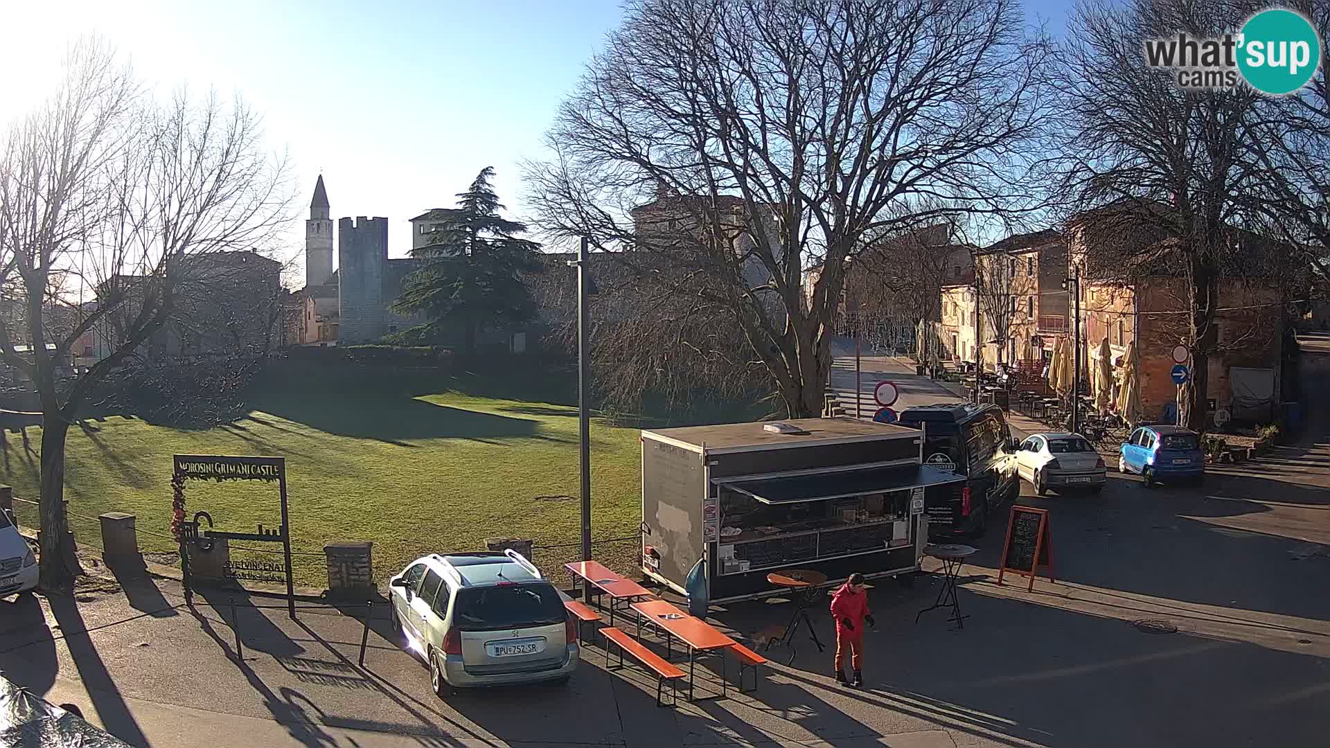 Live Svetvinčenat – Blick auf Schloss Morosini Grimani – Istrien – Kroatien