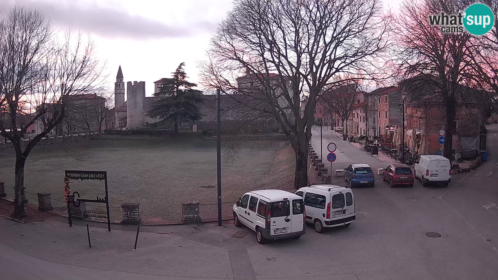 Live Svetvinčenat – view to Castle Morosini Grimani – Istria – Croatia