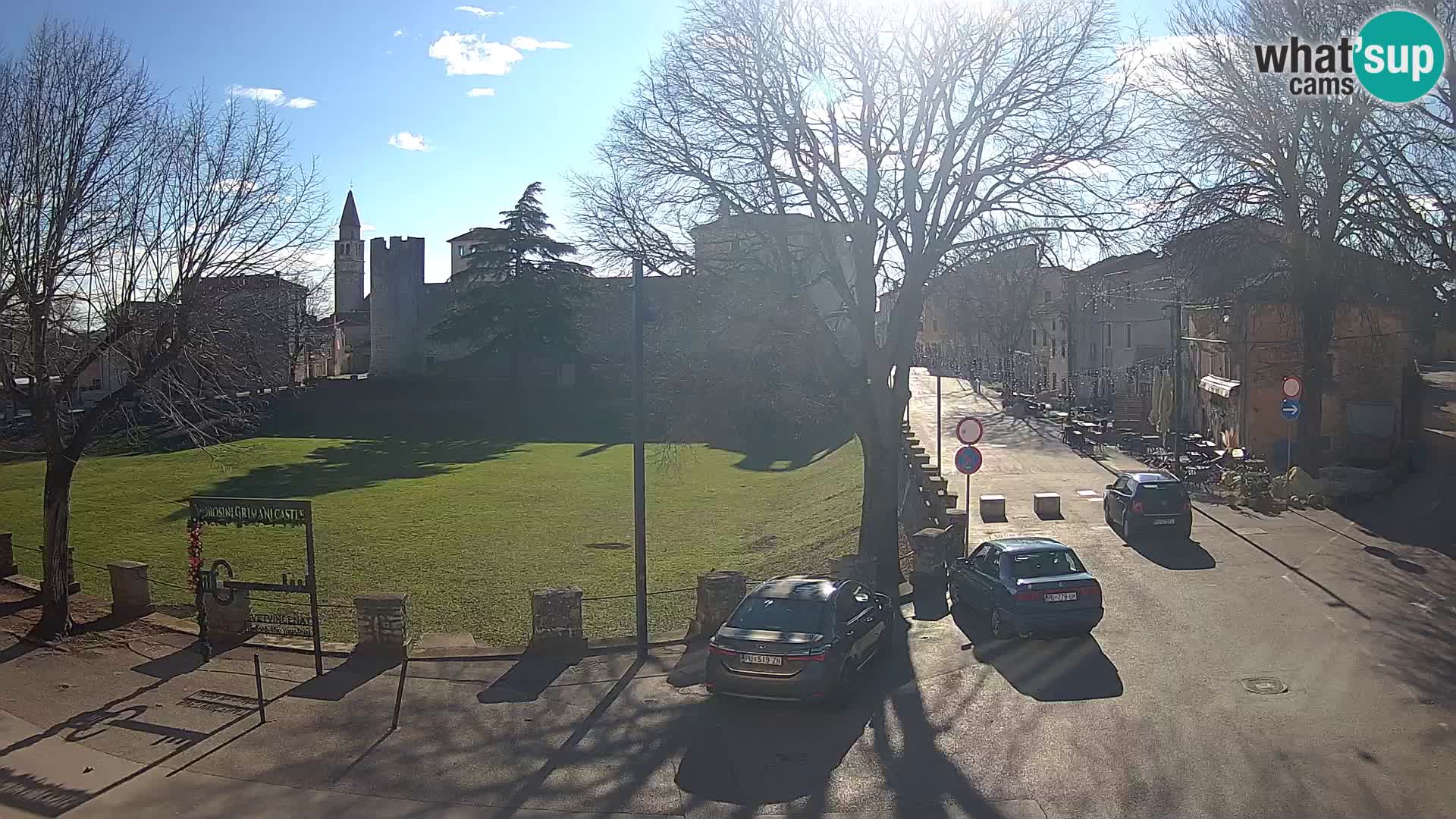 Live Svetvinčenat – vue sur le château Morosini Grimani – Istrie – Croatie