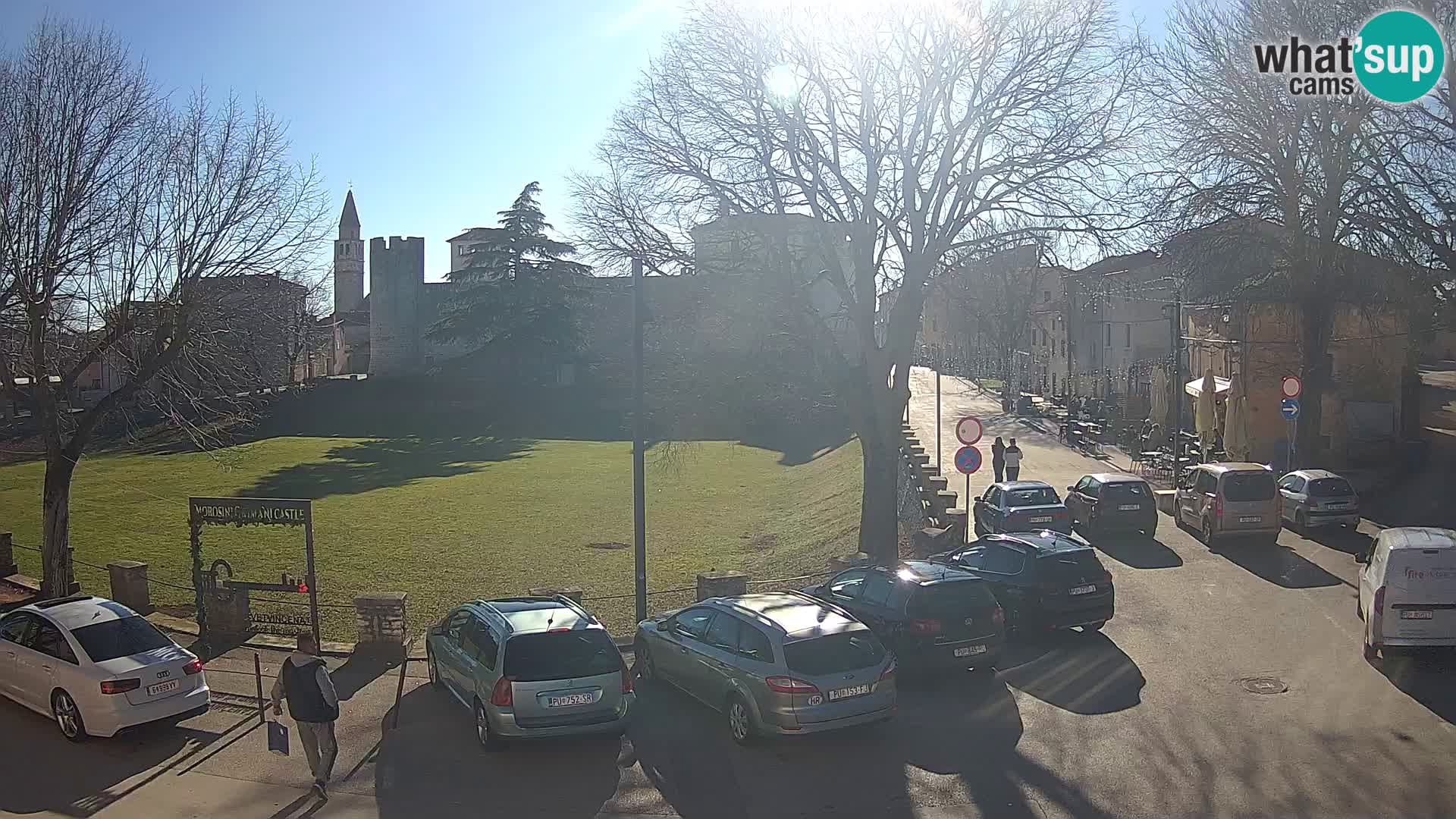 Live Svetvinčenat – Blick auf Schloss Morosini Grimani – Istrien – Kroatien