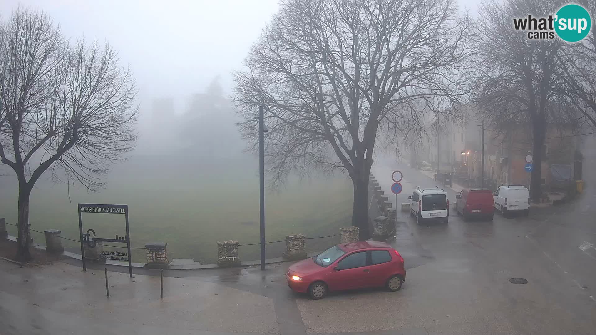 Live Svetvinčenat – Blick auf Schloss Morosini Grimani – Istrien – Kroatien