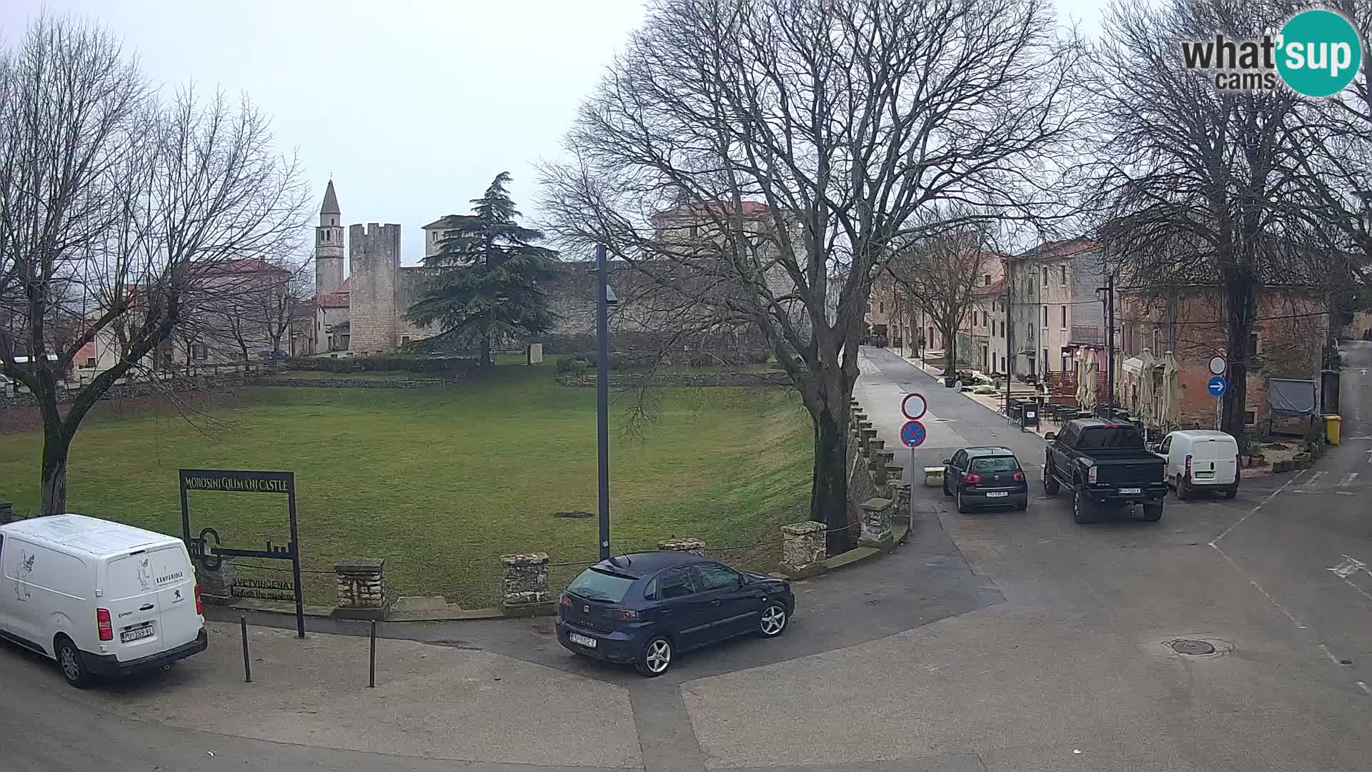 Live Svetvinčenat – Blick auf Schloss Morosini Grimani – Istrien – Kroatien