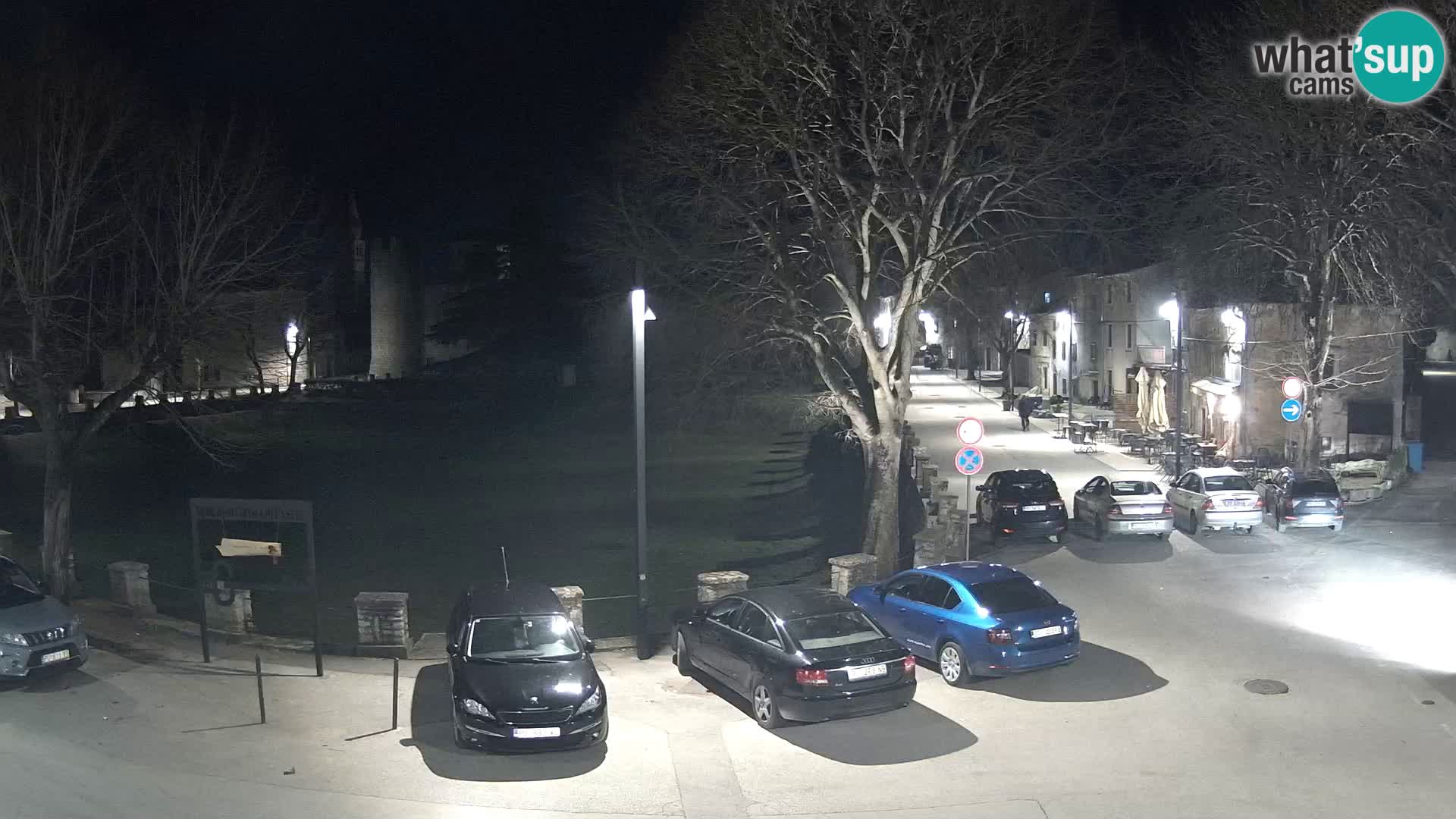 Live Svetvinčenat – Blick auf Schloss Morosini Grimani – Istrien – Kroatien