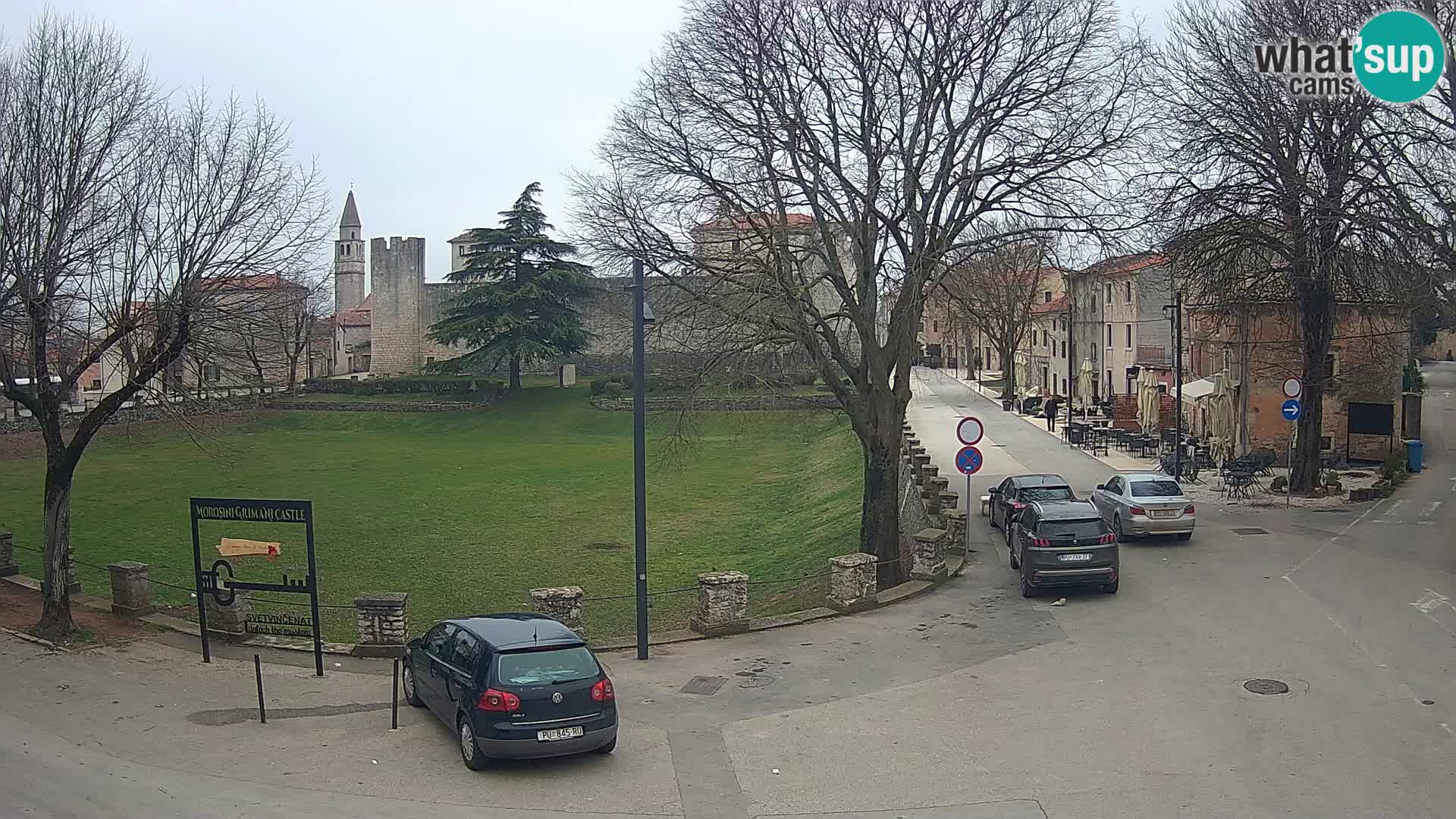 Live Svetvinčenat – Blick auf Schloss Morosini Grimani – Istrien – Kroatien