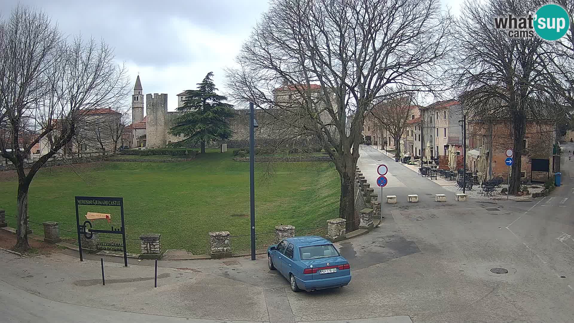 Live Svetvinčenat (Sanvincenti) – vista sul castello Morosini Grimani – Istria – Croazia