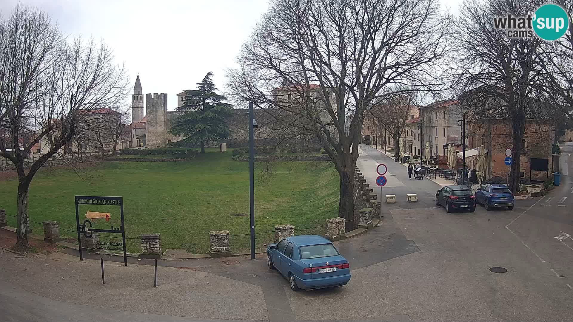 Live Svetvinčenat (Sanvincenti) – vista sul castello Morosini Grimani – Istria – Croazia