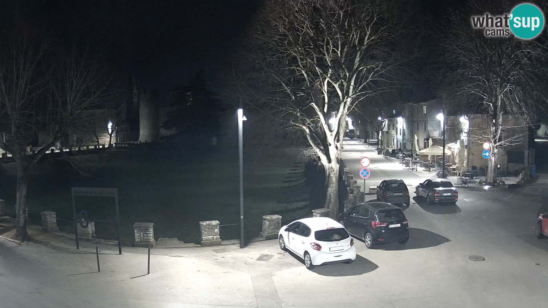 Live Svetvinčenat – Blick auf Schloss Morosini Grimani – Istrien – Kroatien