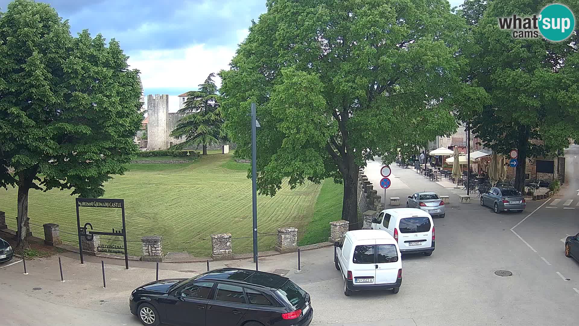 Live Svetvinčenat – view to Castle Morosini Grimani – Istria – Croatia