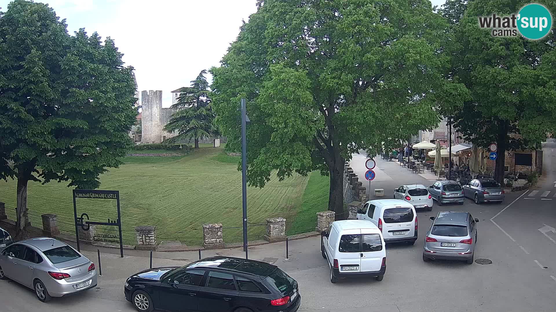 Live Svetvinčenat – view to Castle Morosini Grimani – Istria – Croatia