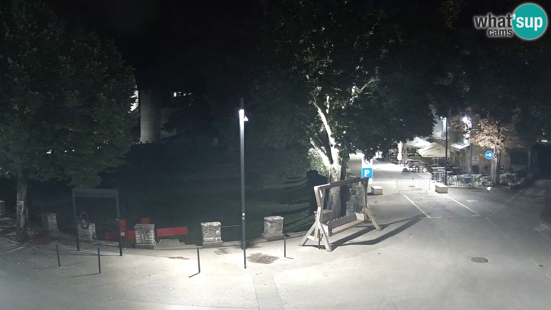 LIVE Svetvinčenat – vista al castillo Morosini Grimani – Istria – Croacia