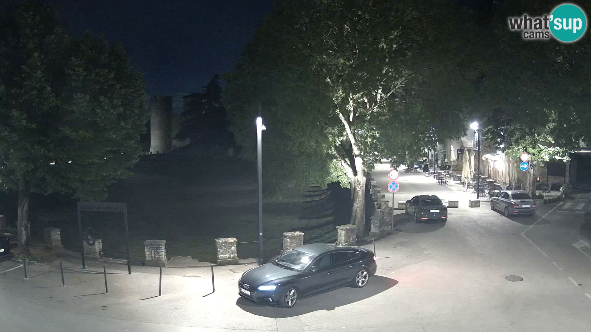 Live Svetvinčenat – view to Castle Morosini Grimani – Istria – Croatia