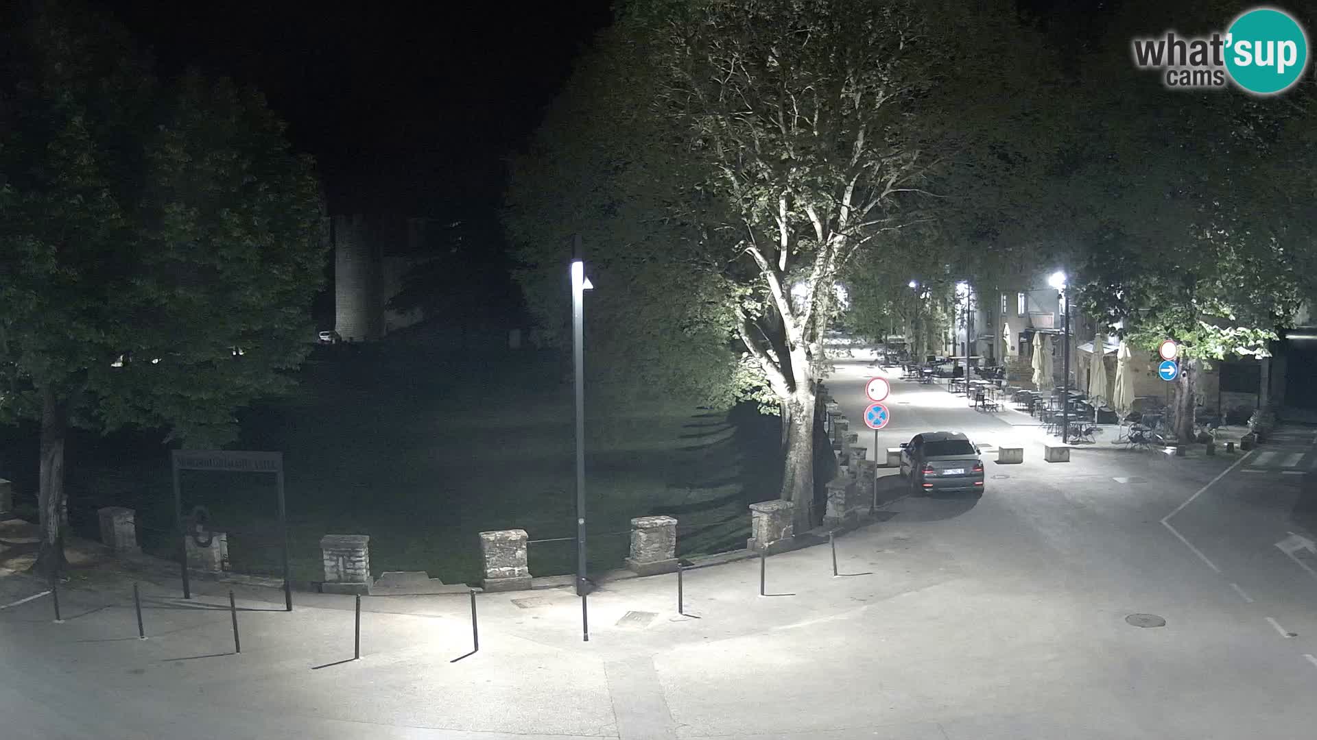 Live Svetvinčenat – Blick auf Schloss Morosini Grimani – Istrien – Kroatien