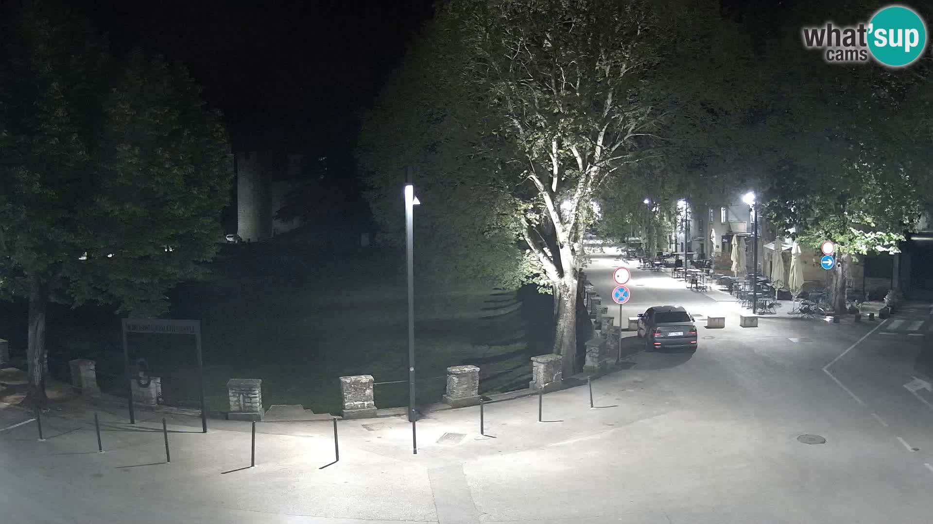 Uživo Svetvinčenat – pogled na dvorac Morosini Grimani – Istra