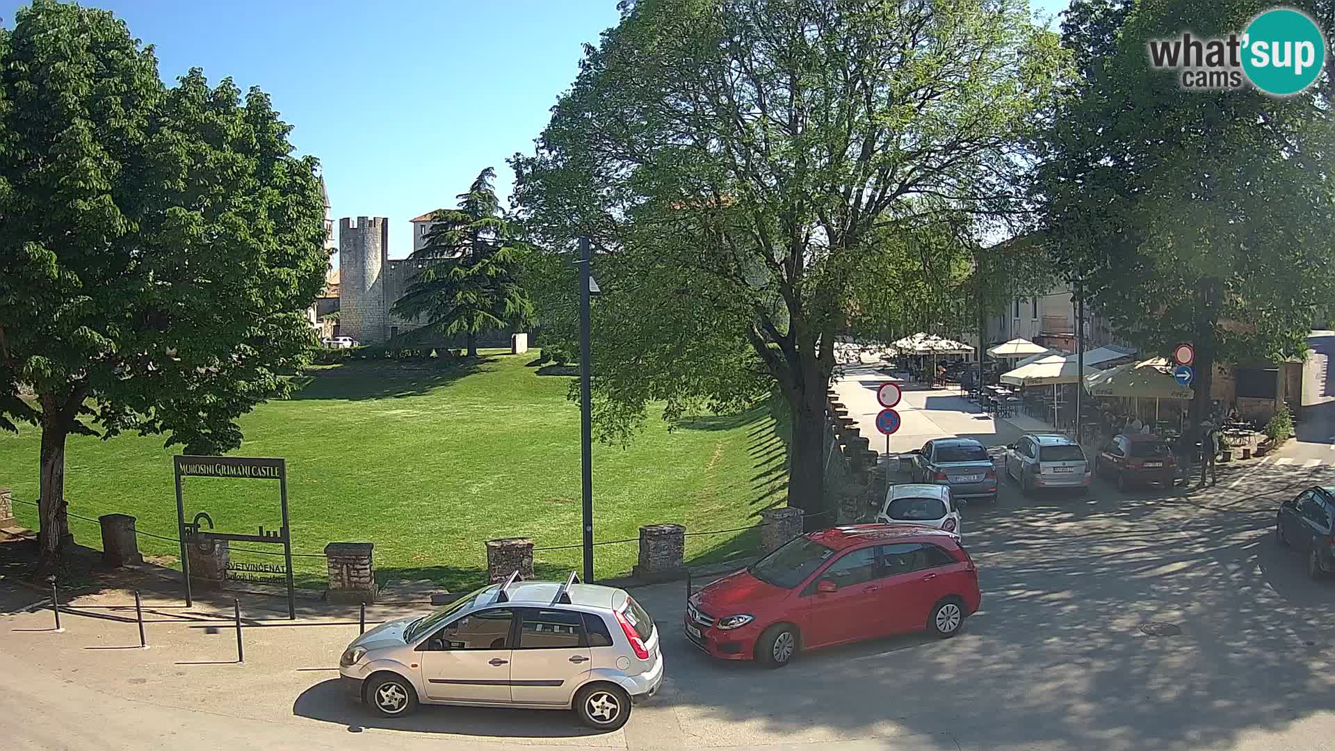 LIVE Svetvinčenat – vista al castillo Morosini Grimani – Istria – Croacia