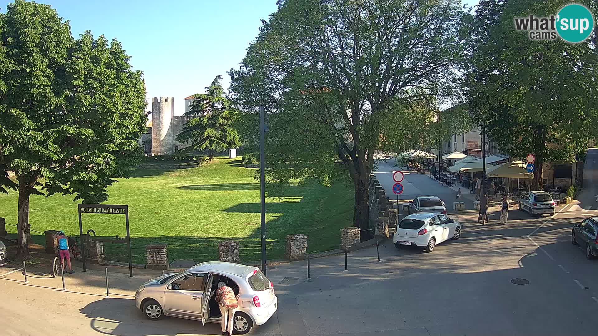 Live Svetvinčenat (Sanvincenti) – vista sul castello Morosini Grimani – Istria – Croazia