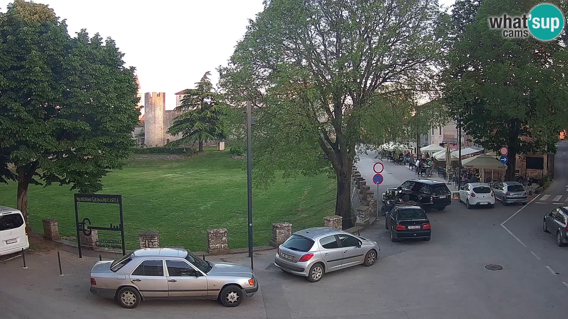 LIVE Svetvinčenat – vista al castillo Morosini Grimani – Istria – Croacia