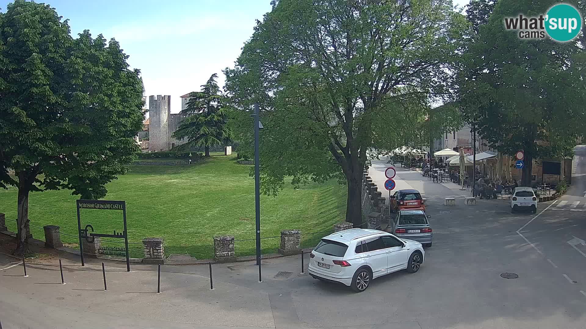 Live Svetvinčenat (Sanvincenti) – vista sul castello Morosini Grimani – Istria – Croazia