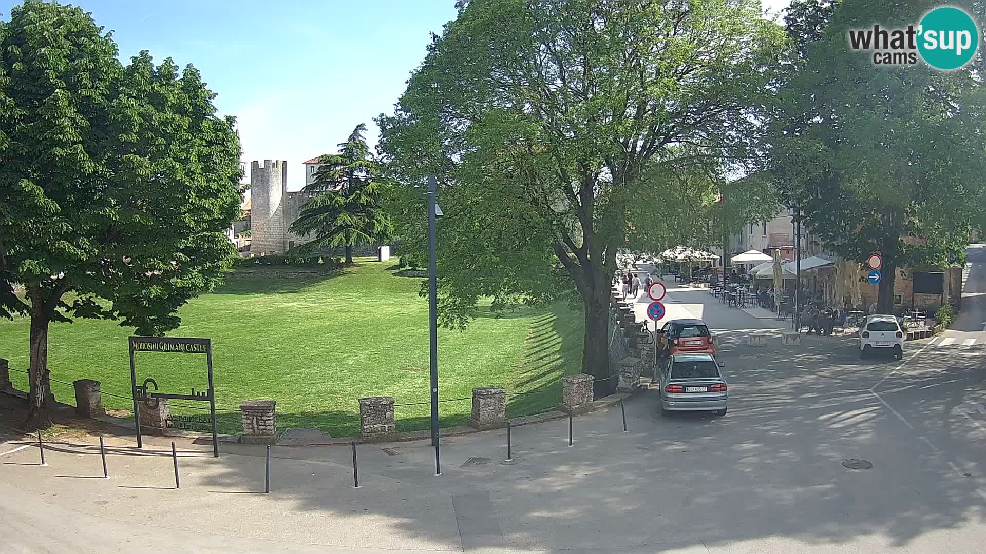 Live Svetvinčenat – Blick auf Schloss Morosini Grimani – Istrien – Kroatien
