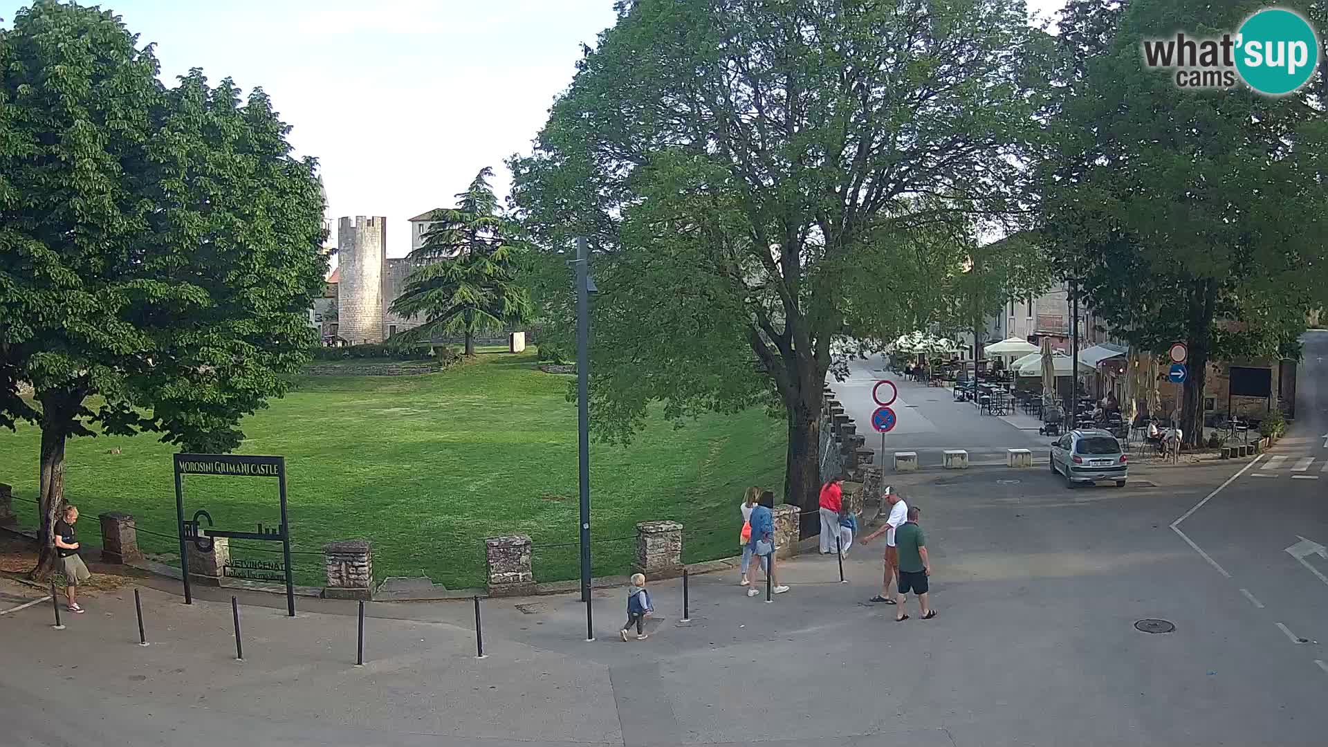 Live Svetvinčenat – Blick auf Schloss Morosini Grimani – Istrien – Kroatien