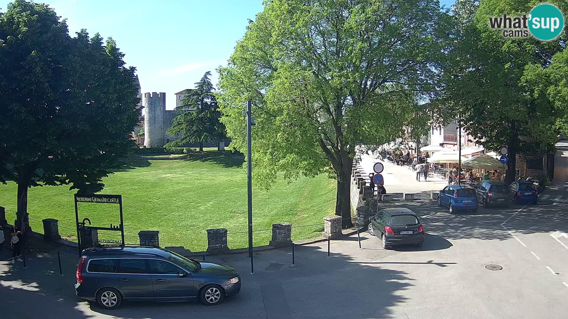 Live Svetvinčenat – vue sur le château Morosini Grimani – Istrie – Croatie