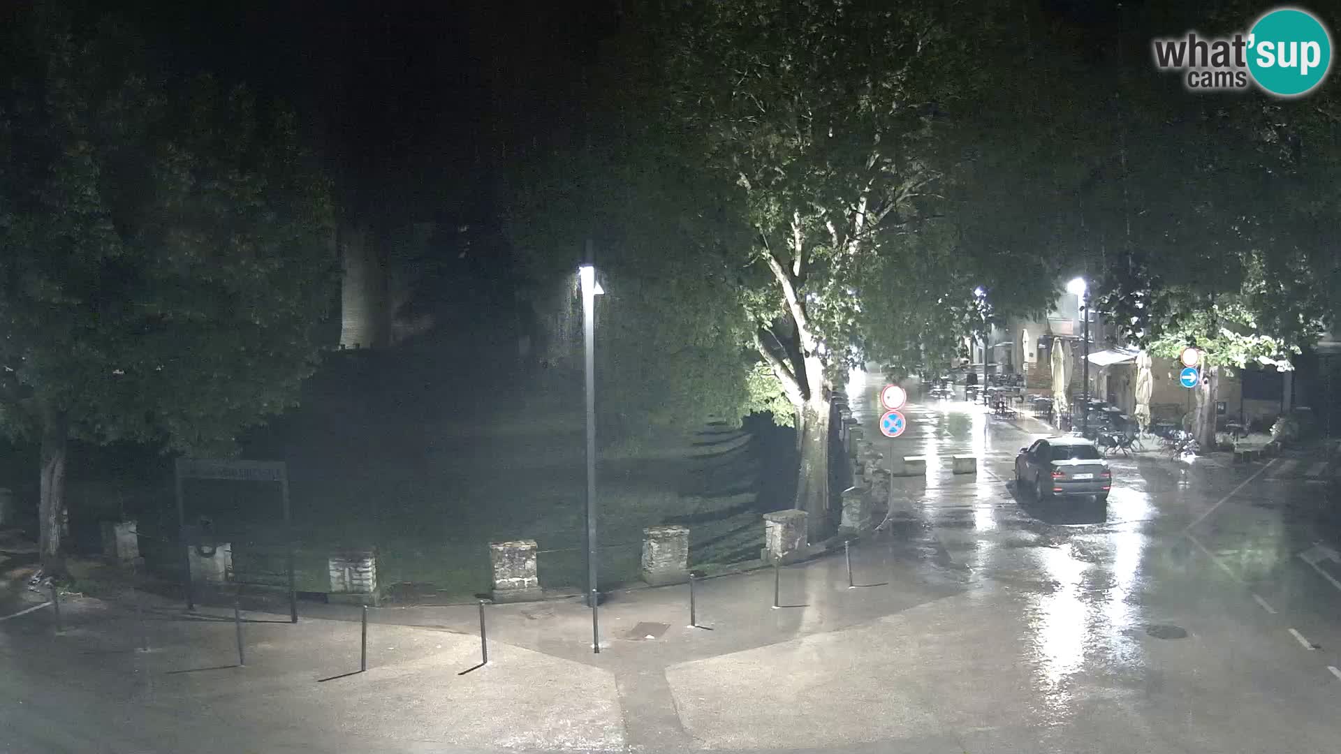 Svetvinčenat v živo – pogled na grad Morosini Grimani – Istra – Hrvaška