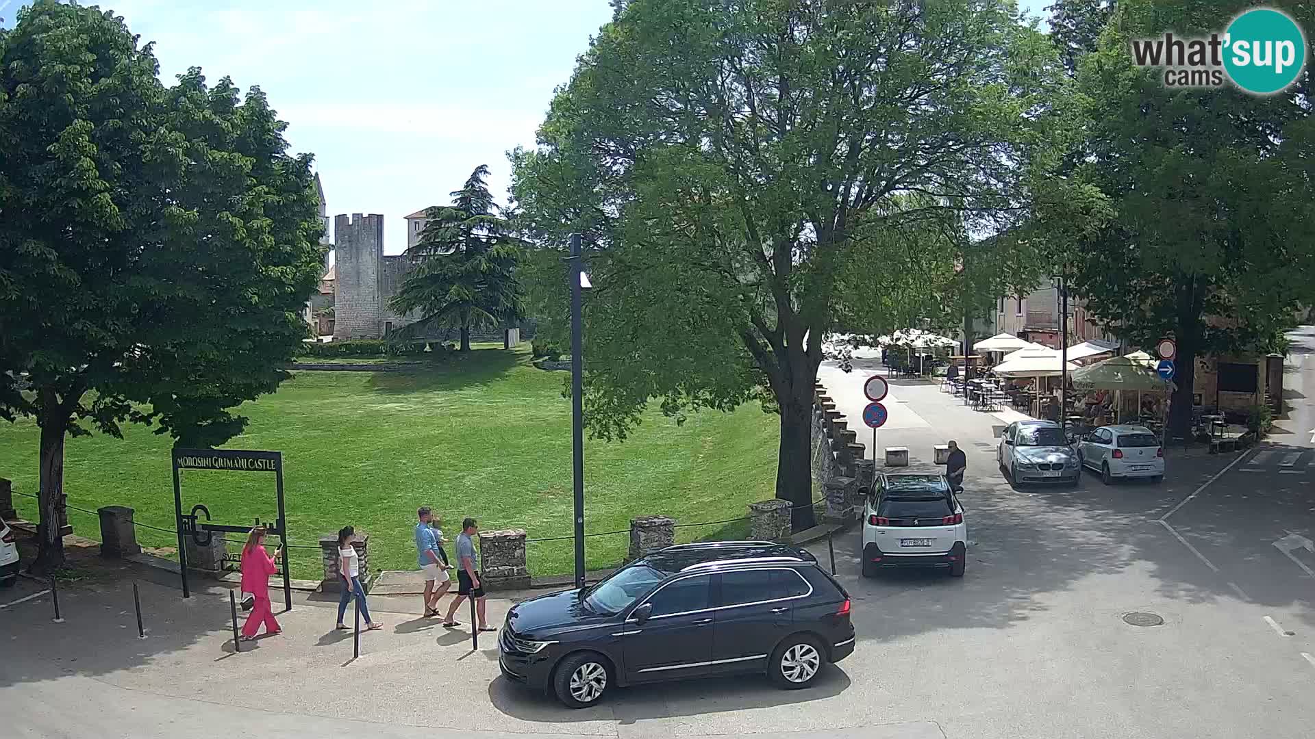 Live Svetvinčenat – Blick auf Schloss Morosini Grimani – Istrien – Kroatien