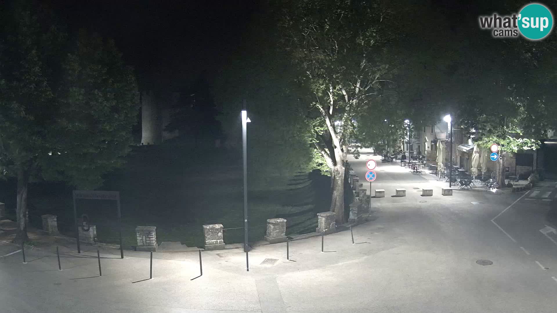 Live Svetvinčenat – vue sur le château Morosini Grimani – Istrie – Croatie