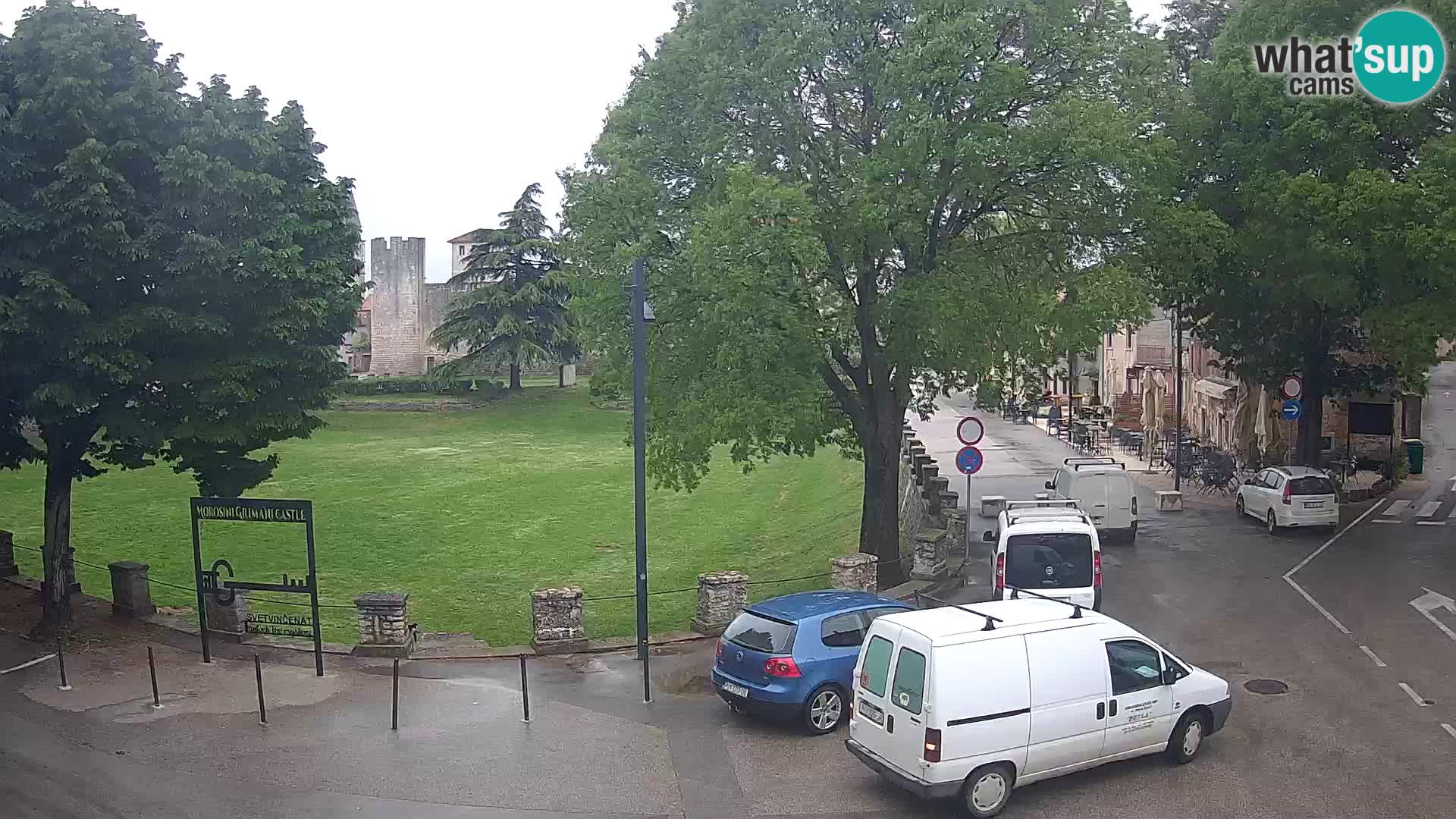 Live Svetvinčenat – vue sur le château Morosini Grimani – Istrie – Croatie