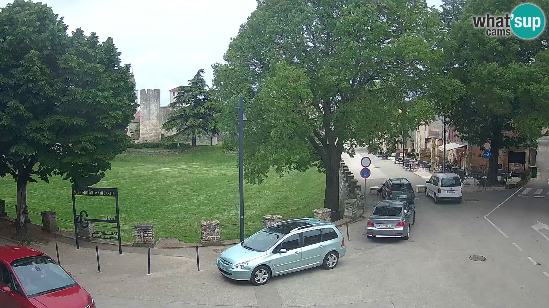 Live Svetvinčenat – Blick auf Schloss Morosini Grimani – Istrien – Kroatien