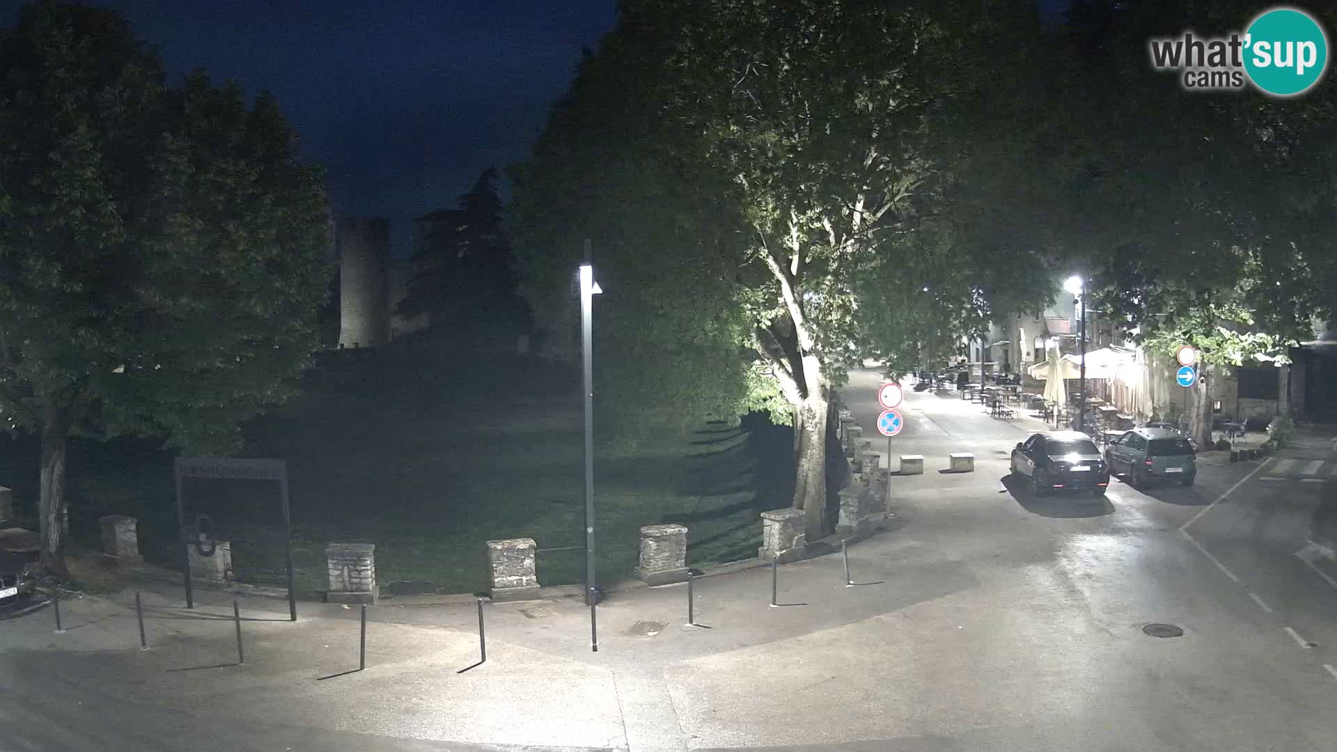 Live Svetvinčenat – vue sur le château Morosini Grimani – Istrie – Croatie