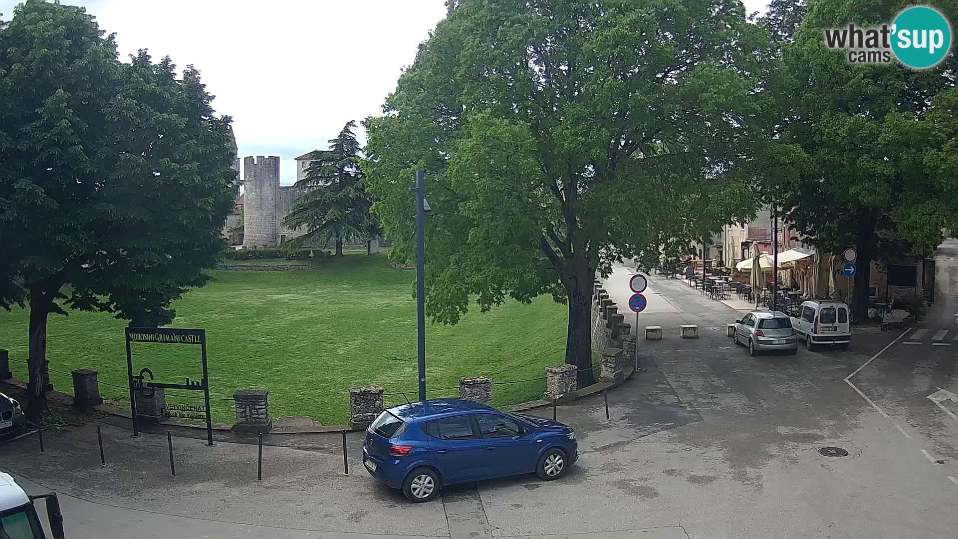 Live Svetvinčenat (Sanvincenti) – vista sul castello Morosini Grimani – Istria – Croazia