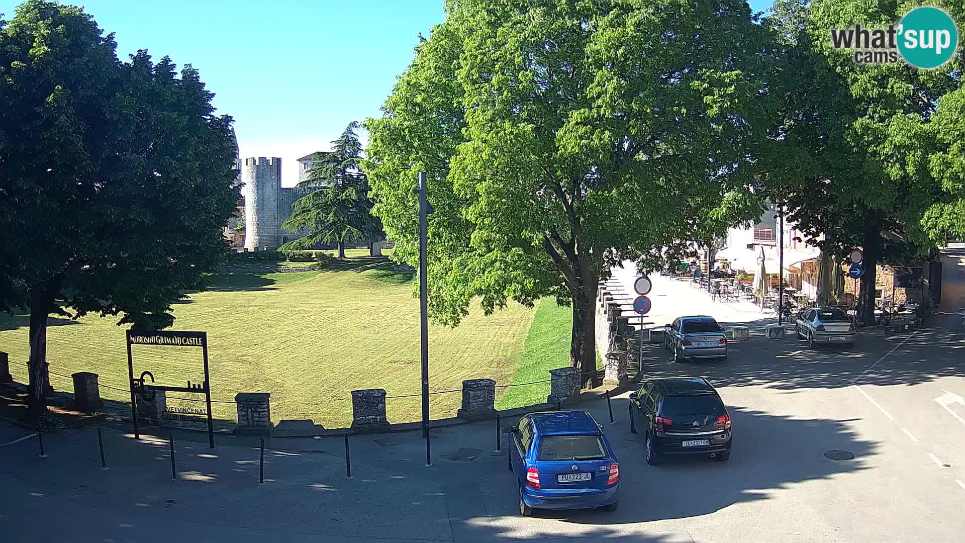 Uživo Svetvinčenat – pogled na dvorac Morosini Grimani – Istra