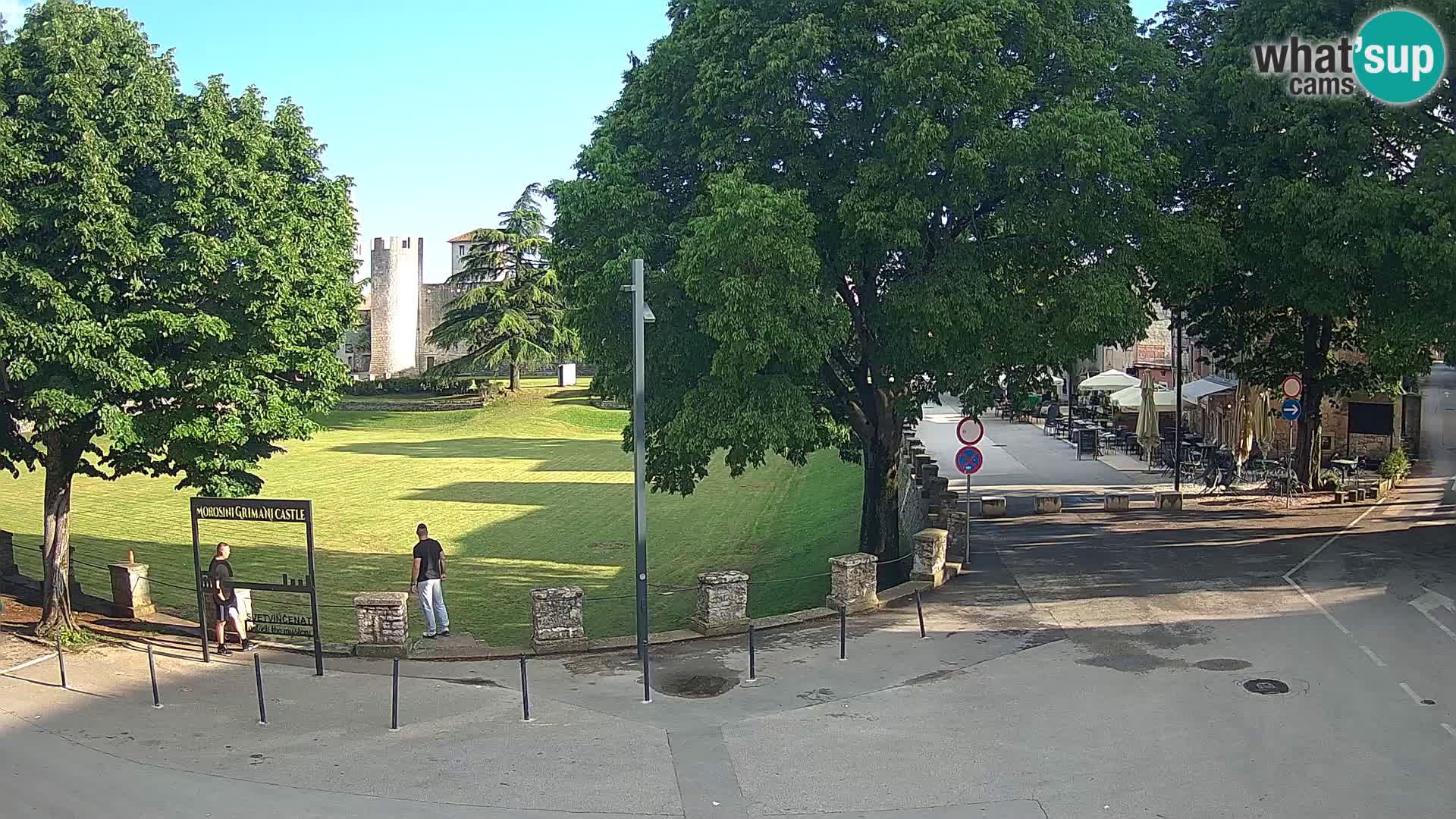 Uživo Svetvinčenat – pogled na dvorac Morosini Grimani – Istra
