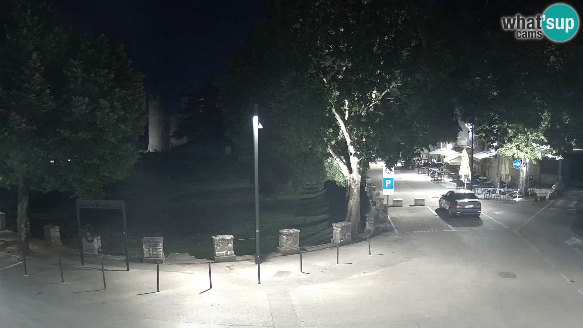 Uživo Svetvinčenat – pogled na dvorac Morosini Grimani – Istra