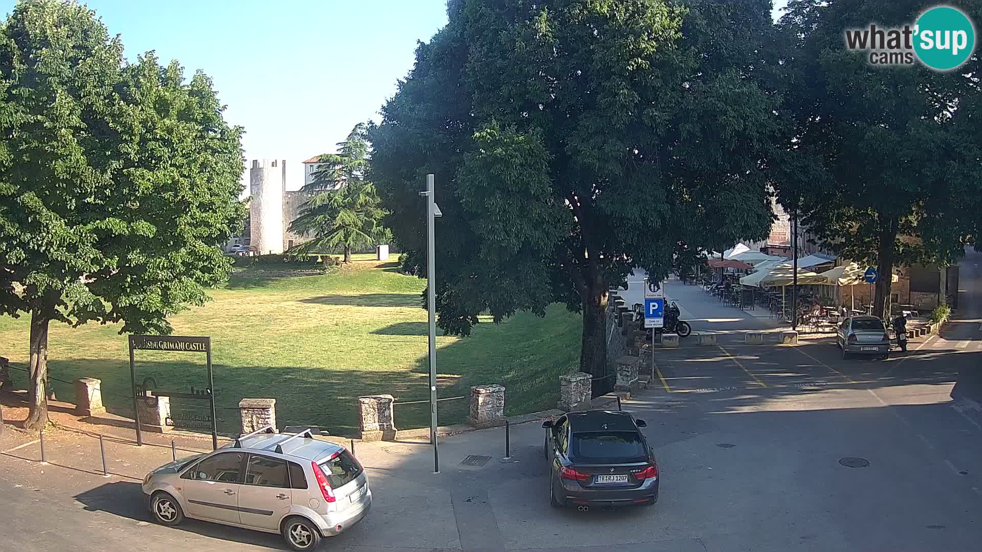 Live Svetvinčenat – vue sur le château Morosini Grimani – Istrie – Croatie
