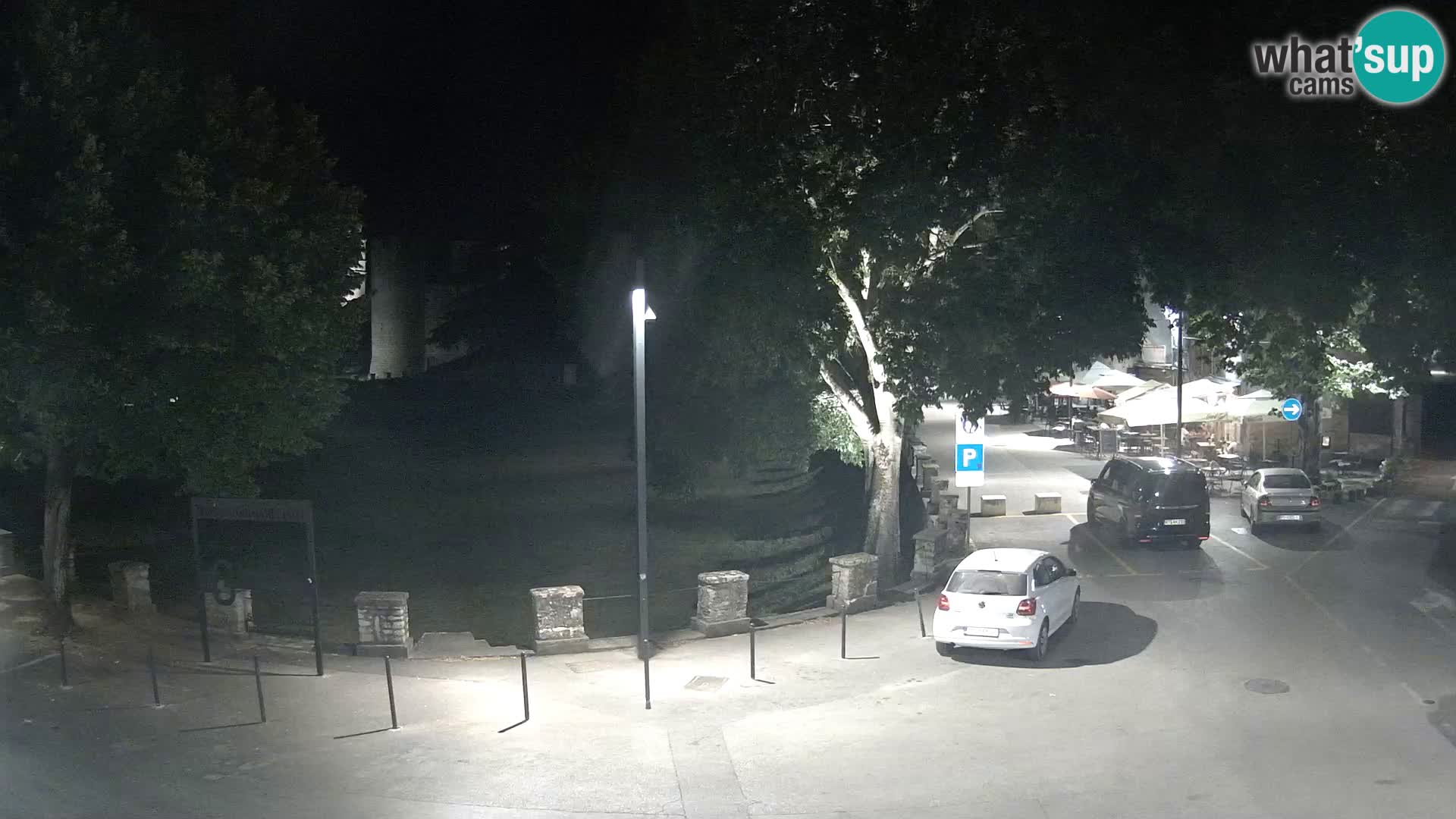 Live Svetvinčenat – Blick auf Schloss Morosini Grimani – Istrien – Kroatien