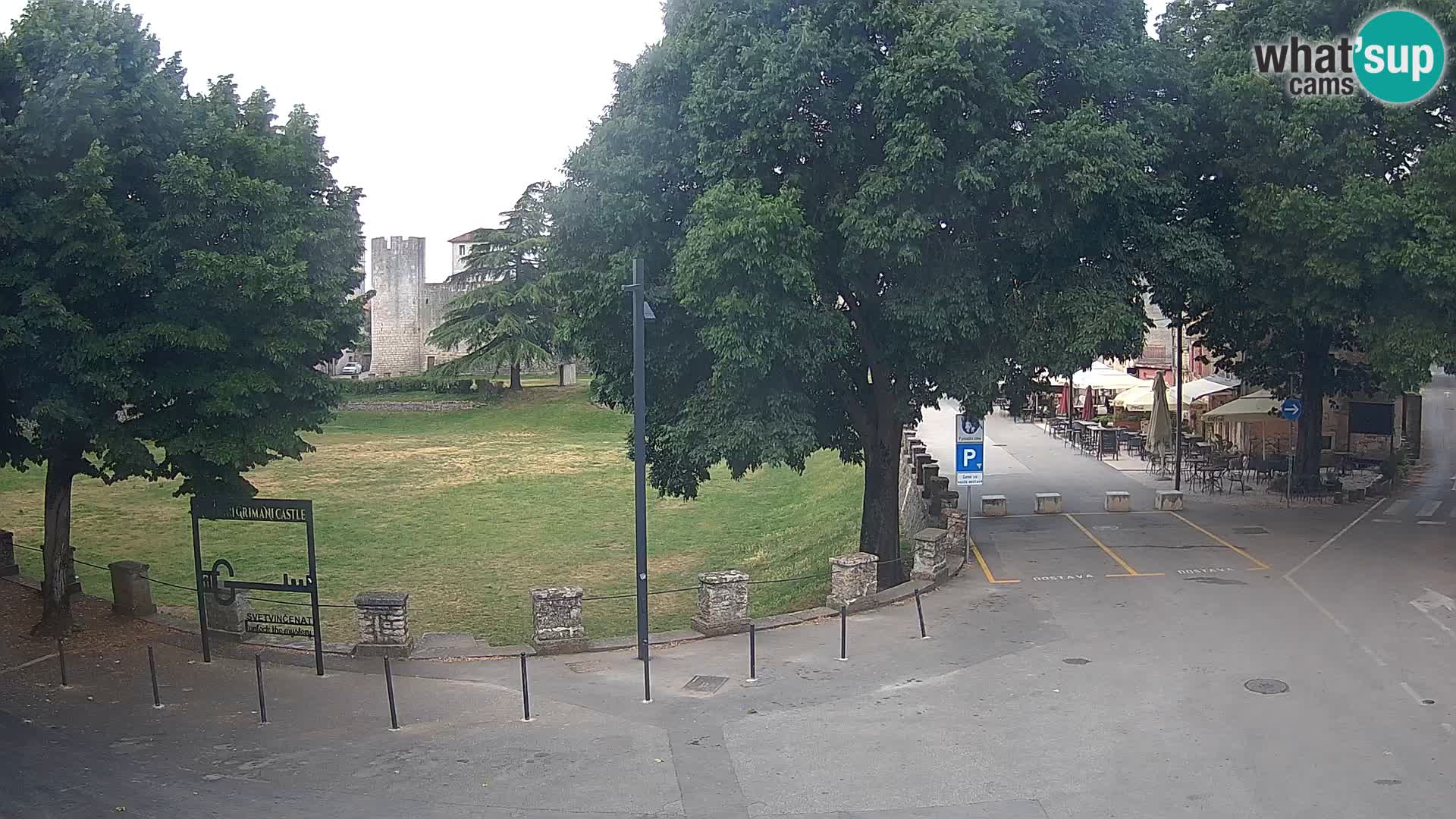 LIVE Svetvinčenat – vista al castillo Morosini Grimani – Istria – Croacia
