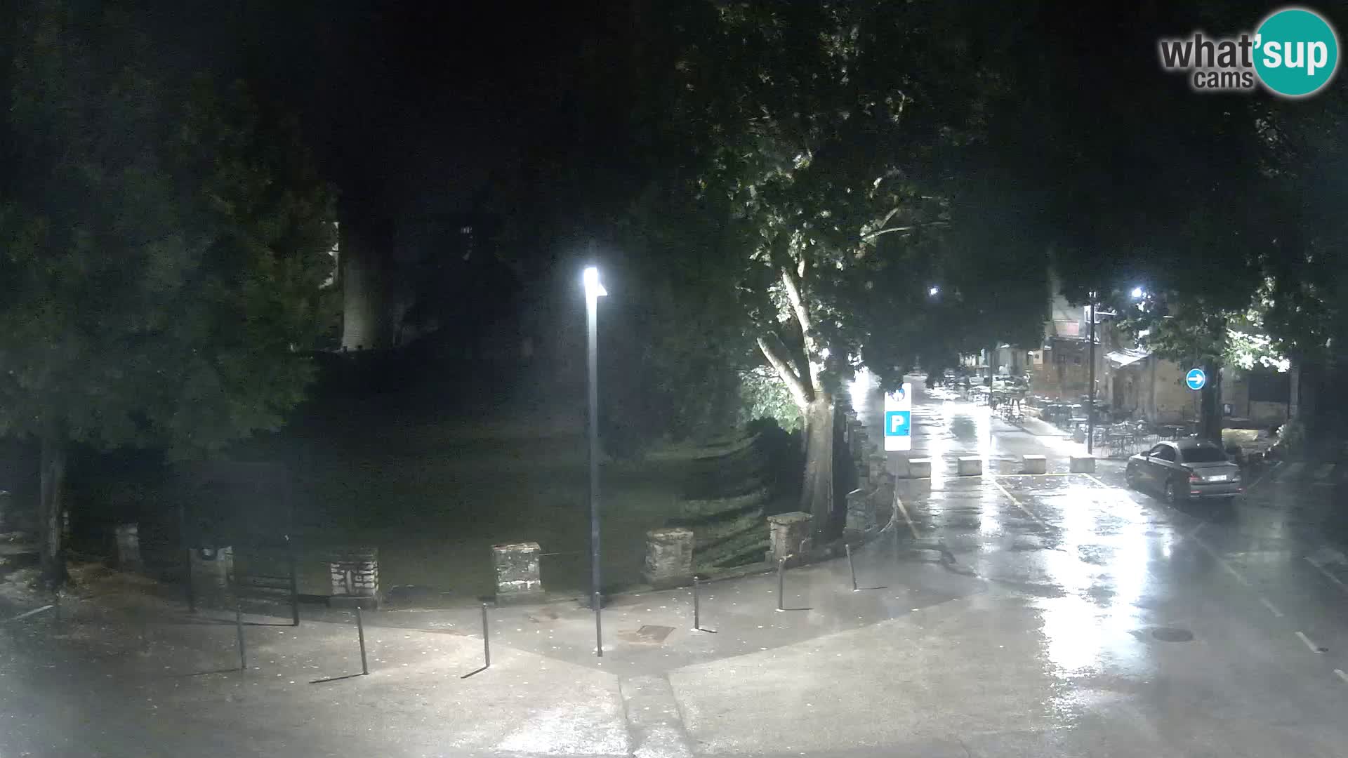 Svetvinčenat v živo – pogled na grad Morosini Grimani – Istra – Hrvaška
